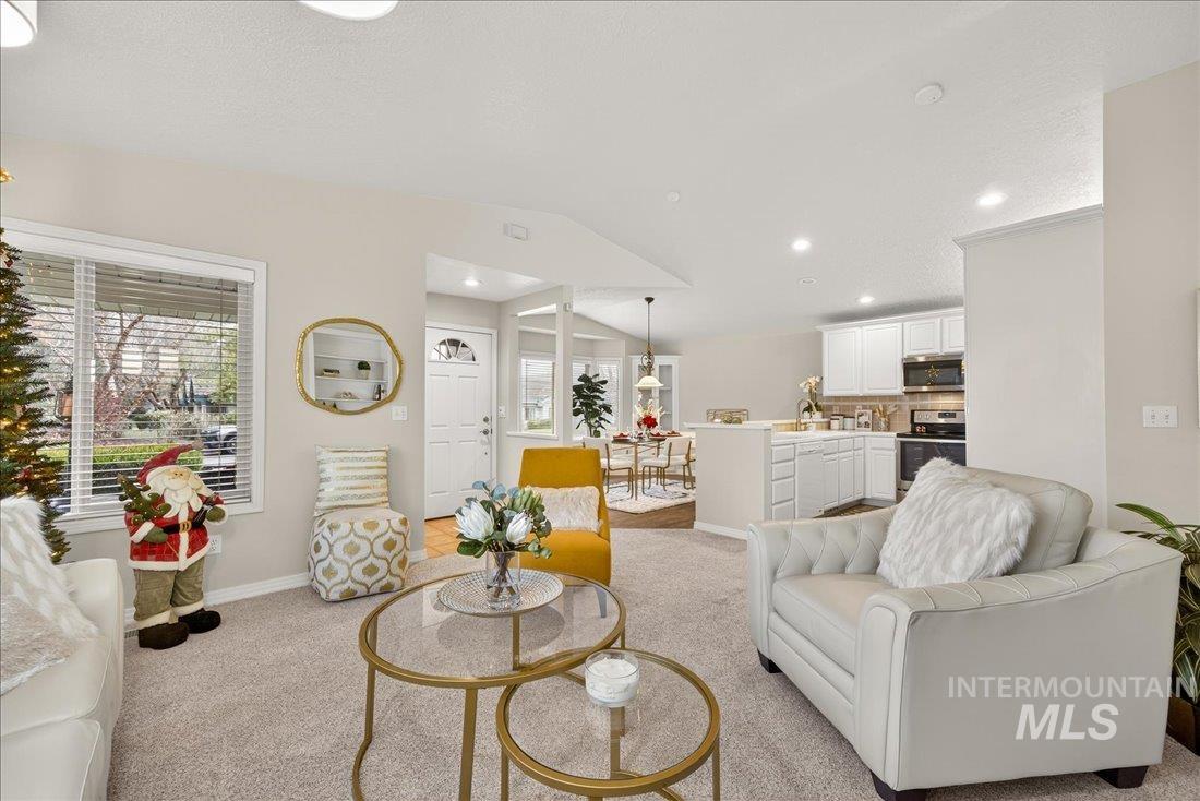 3830 N Kessinger Ln, Garden City, Idaho 83703, 2 Bedrooms, 2 Bathrooms, Residential For Sale, Price $419,900, 98969631