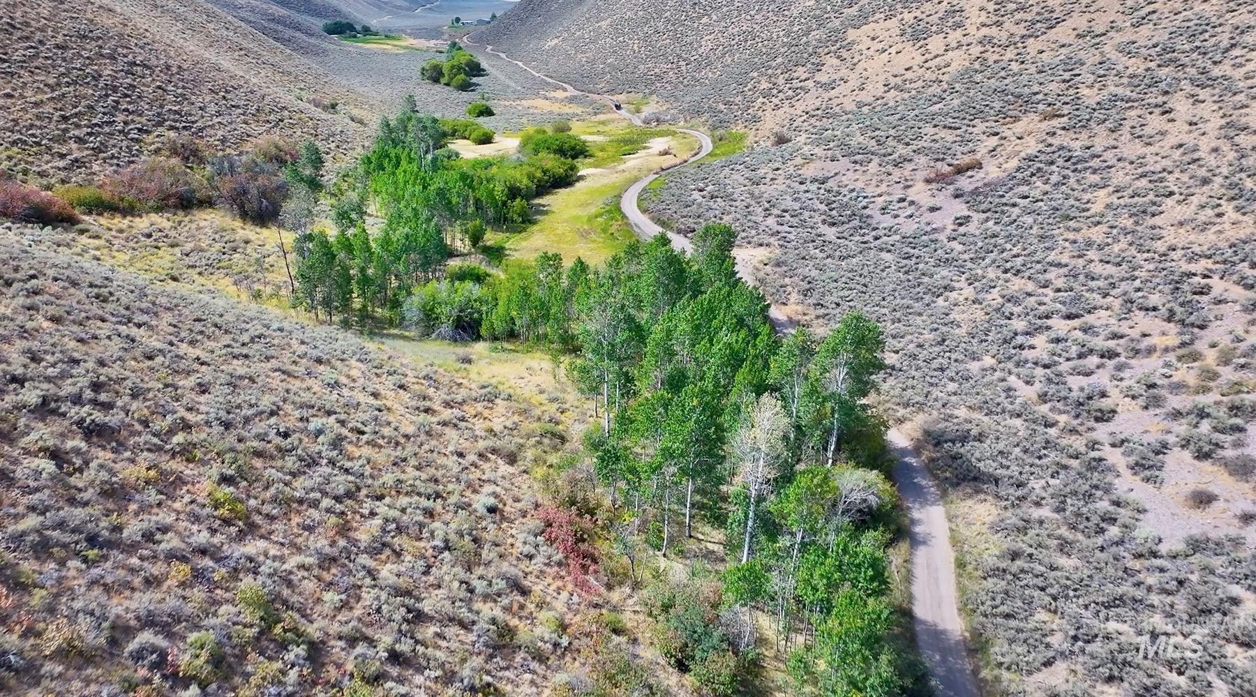 Aerial view of property and surrounding area