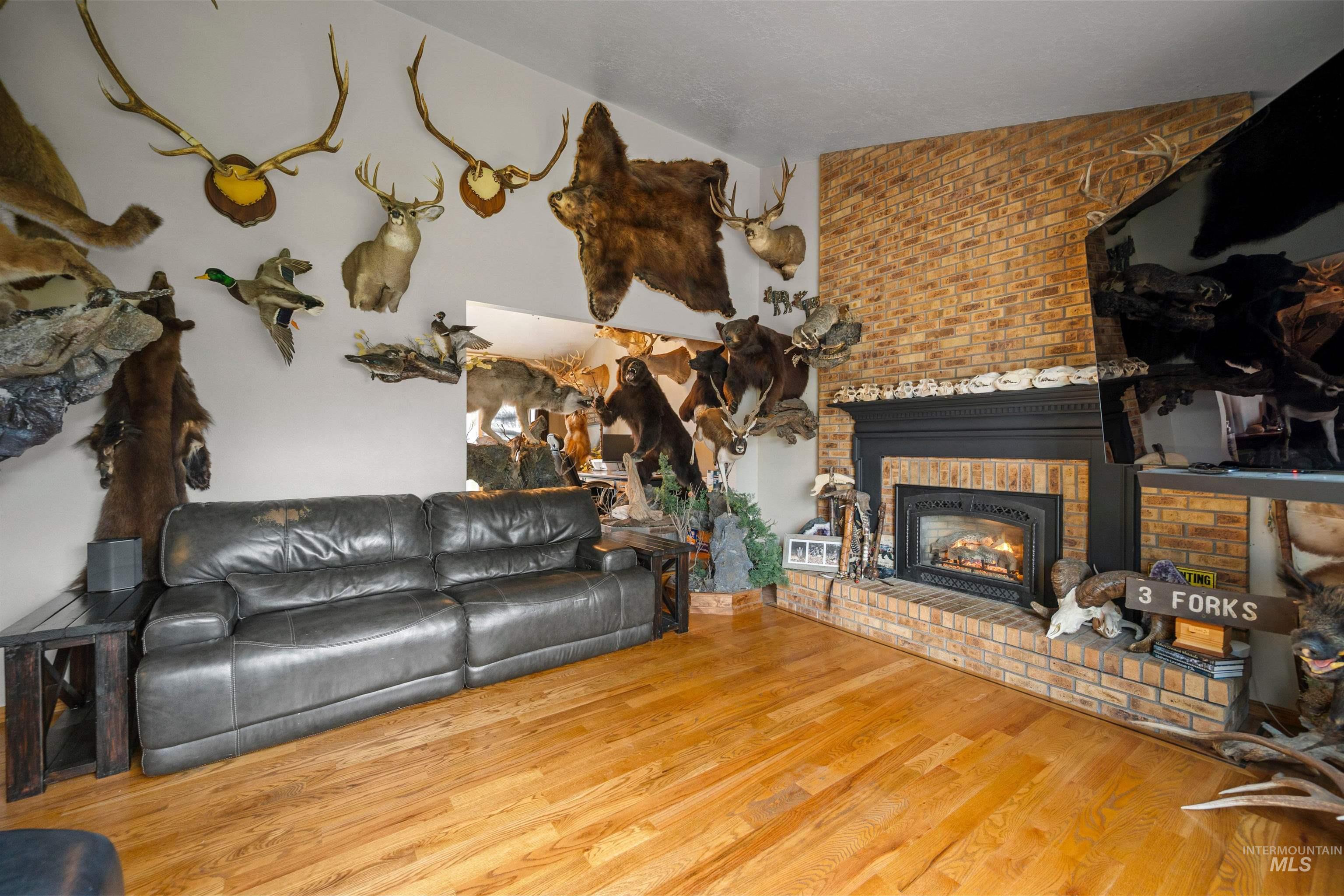 1310 S Cotterell Way, Boise, Idaho 83709, 4 Bedrooms, 2.5 Bathrooms, Residential For Sale, Price $650,000, 98969637