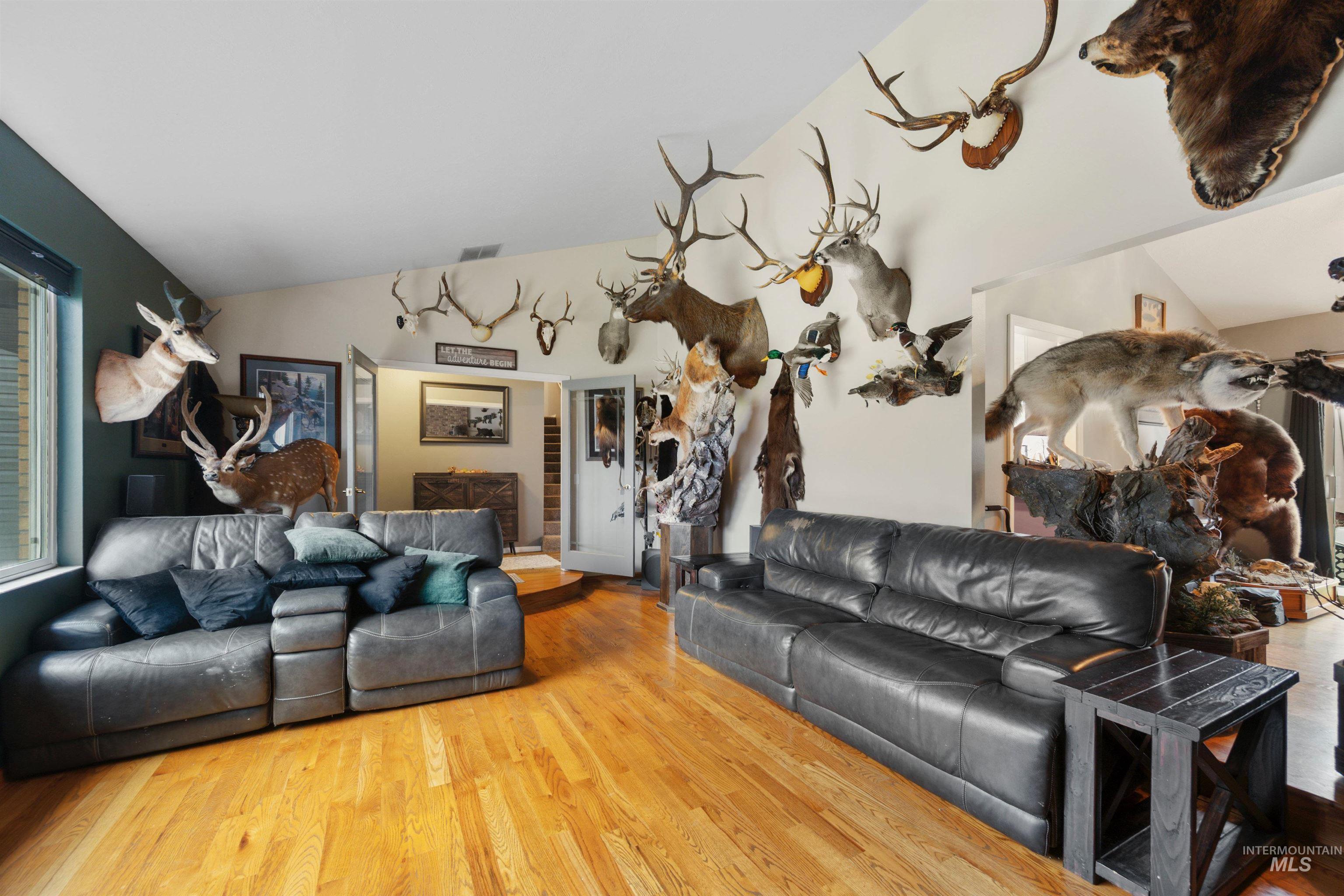 1310 S Cotterell Way, Boise, Idaho 83709, 4 Bedrooms, 2.5 Bathrooms, Residential For Sale, Price $650,000, 98969637