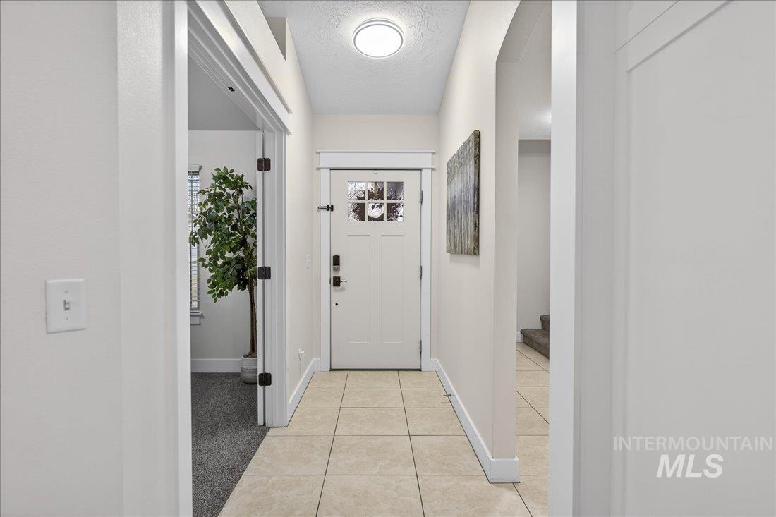 6113 S Roaring River Ave., Boise, Idaho 83709, 4 Bedrooms, 2.5 Bathrooms, Residential For Sale, Price $549,000, 98969644