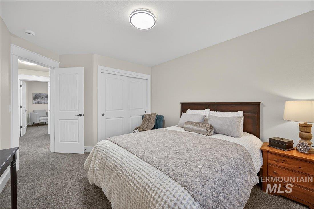 6113 S Roaring River Ave., Boise, Idaho 83709, 4 Bedrooms, 2.5 Bathrooms, Residential For Sale, Price $549,000, 98969644