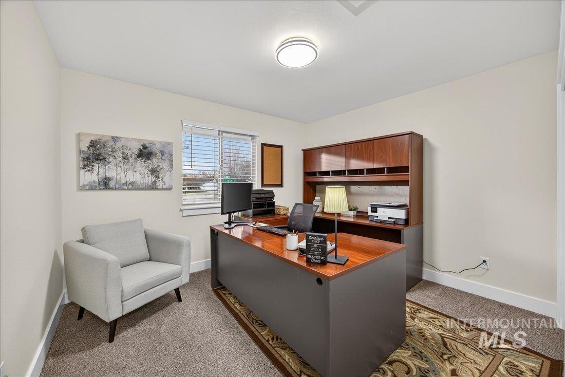 6113 S Roaring River Ave., Boise, Idaho 83709, 4 Bedrooms, 2.5 Bathrooms, Residential For Sale, Price $549,000, 98969644