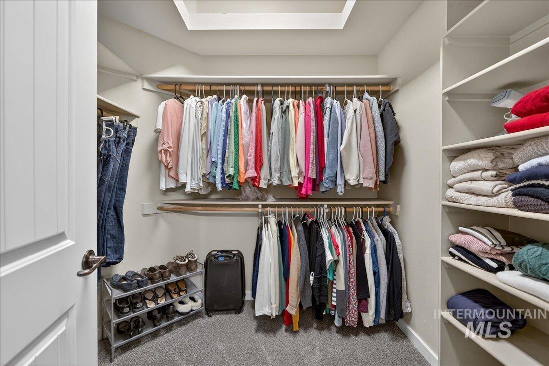 6113 S Roaring River Ave., Boise, Idaho 83709, 4 Bedrooms, 2.5 Bathrooms, Residential For Sale, Price $549,000, 98969644