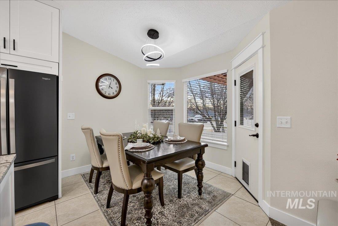 6113 S Roaring River Ave., Boise, Idaho 83709, 4 Bedrooms, 2.5 Bathrooms, Residential For Sale, Price $549,000, 98969644