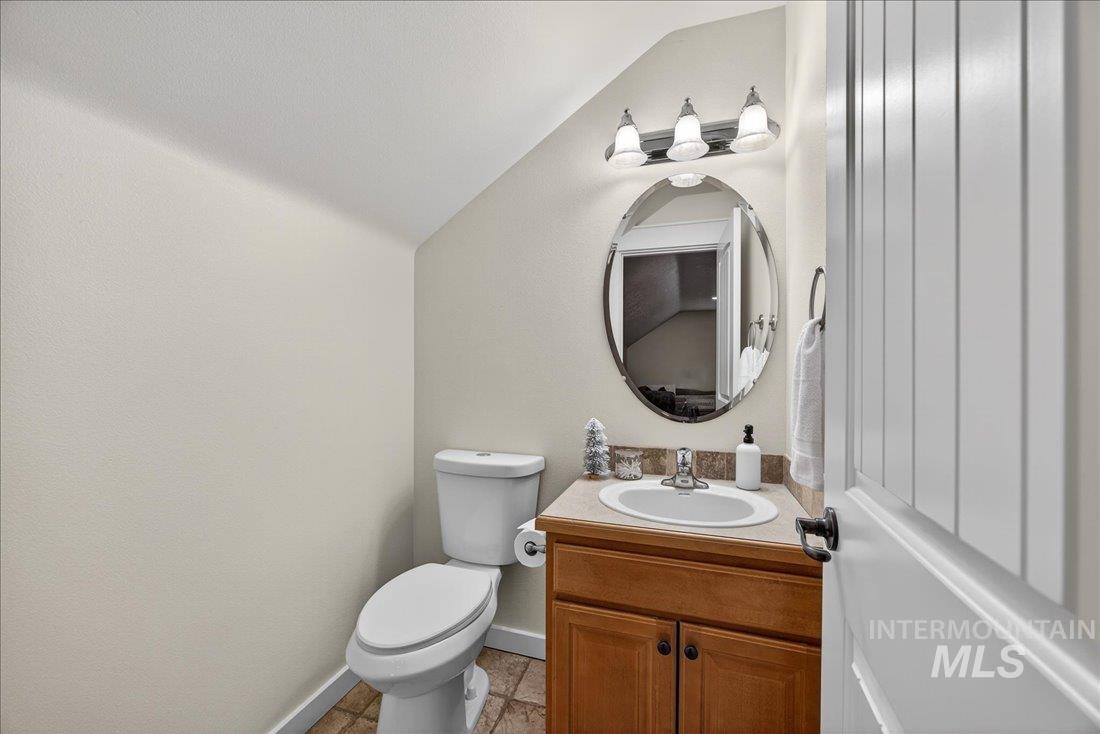 6113 S Roaring River Ave., Boise, Idaho 83709, 4 Bedrooms, 2.5 Bathrooms, Residential For Sale, Price $549,000, 98969644