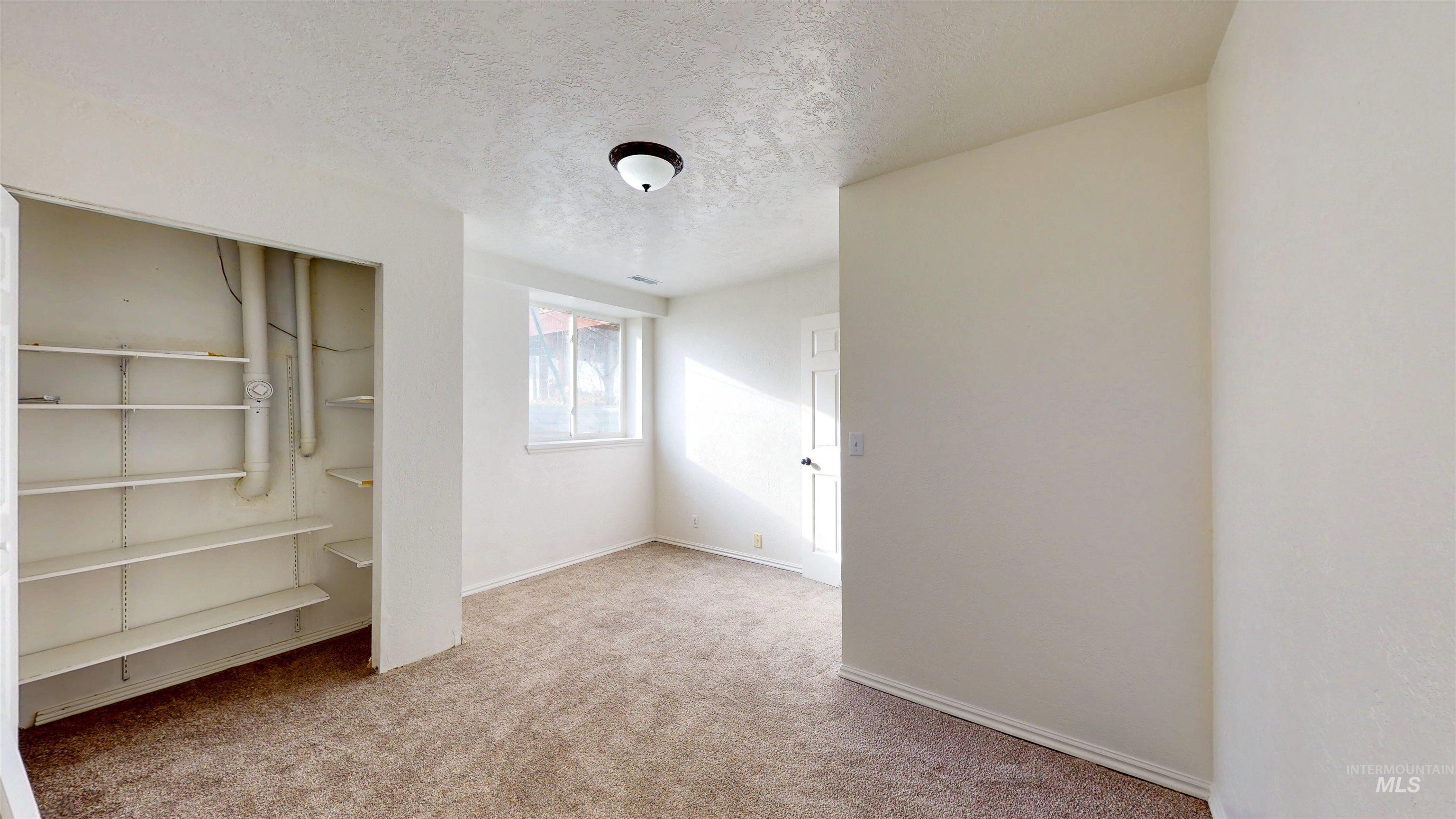 590 N 1089 E, Jackson, Idaho 83350, 6 Bedrooms, 3.5 Bathrooms, Residential For Sale, Price $469,900,MLS 98969646