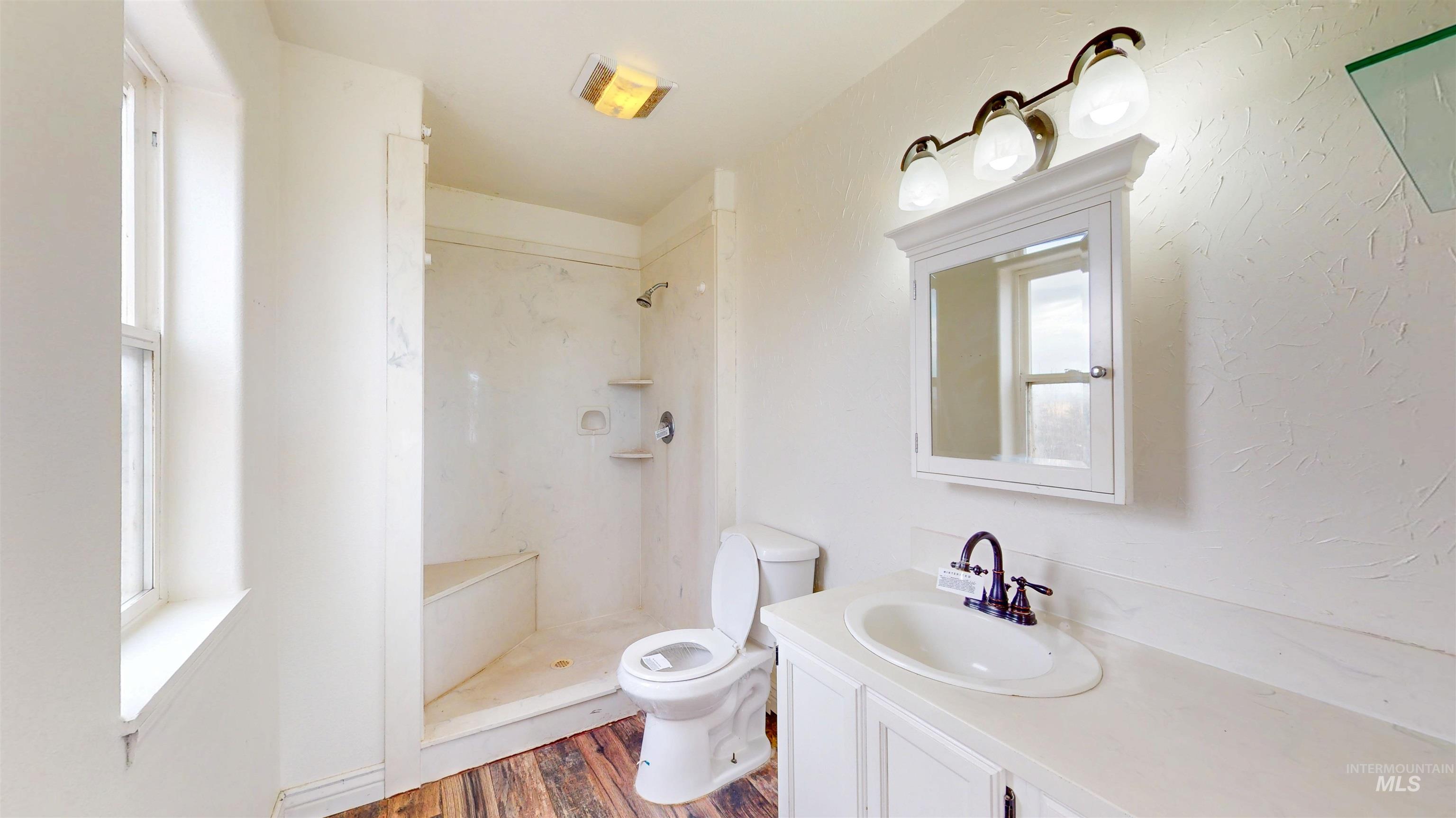 590 N 1089 E, Jackson, Idaho 83350, 6 Bedrooms, 3.5 Bathrooms, Residential For Sale, Price $469,900,MLS 98969646