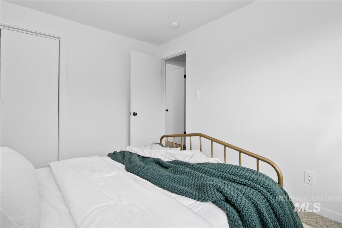 520 Harmon Way, Middleton, Idaho 83644, 3 Bedrooms, 1 Bathroom, Residential For Sale, Price $325,000, 98969647