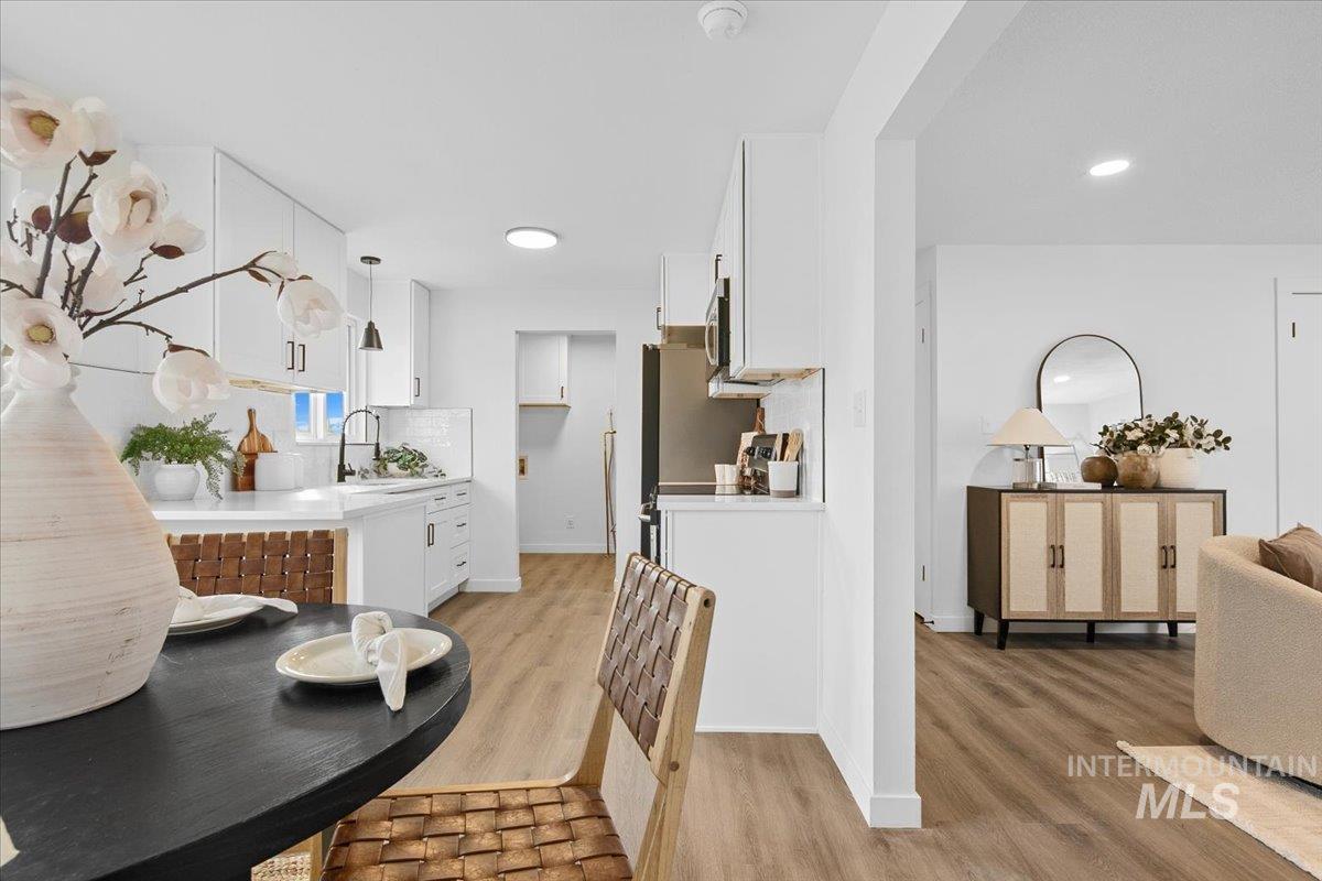 520 Harmon Way, Middleton, Idaho 83644, 3 Bedrooms, 1 Bathroom, Residential For Sale, Price $325,000, 98969647