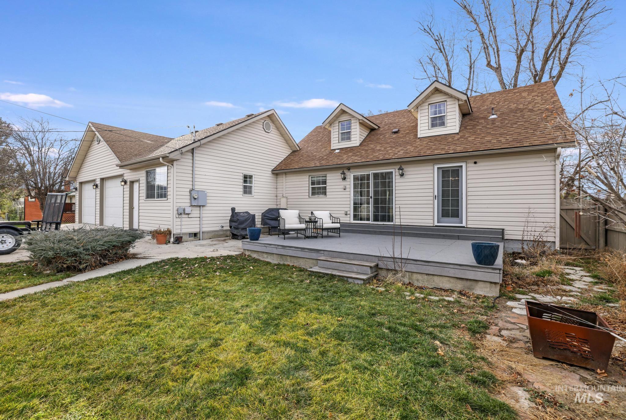 302 Nevada Street, Gooding, Idaho 83330, 4 Bedrooms, 2 Bathrooms, Residential For Sale, Price $360,000,MLS 98969654