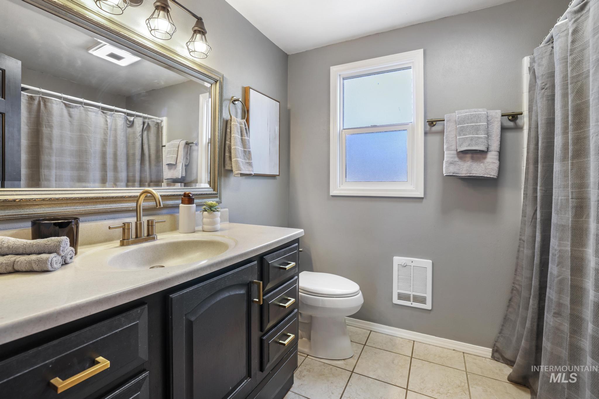 302 Nevada Street, Gooding, Idaho 83330, 4 Bedrooms, 2 Bathrooms, Residential For Sale, Price $365,000, 98969654