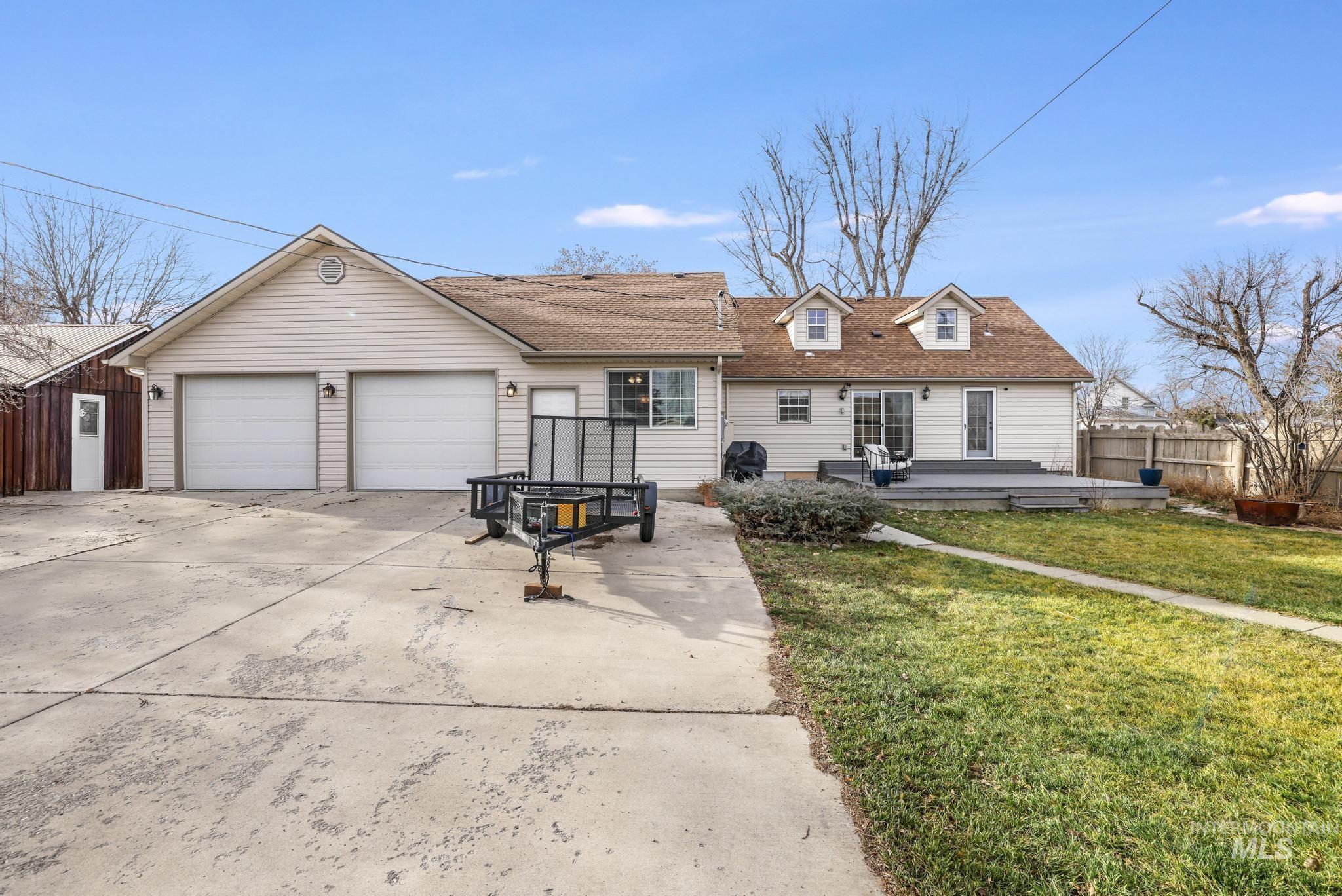 302 Nevada Street, Gooding, Idaho 83330, 4 Bedrooms, 2 Bathrooms, Residential For Sale, Price $365,000, 98969654