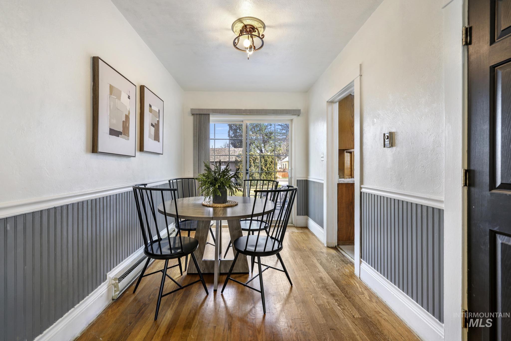 302 Nevada Street, Gooding, Idaho 83330, 4 Bedrooms, 2 Bathrooms, Residential For Sale, Price $360,000,MLS 98969654