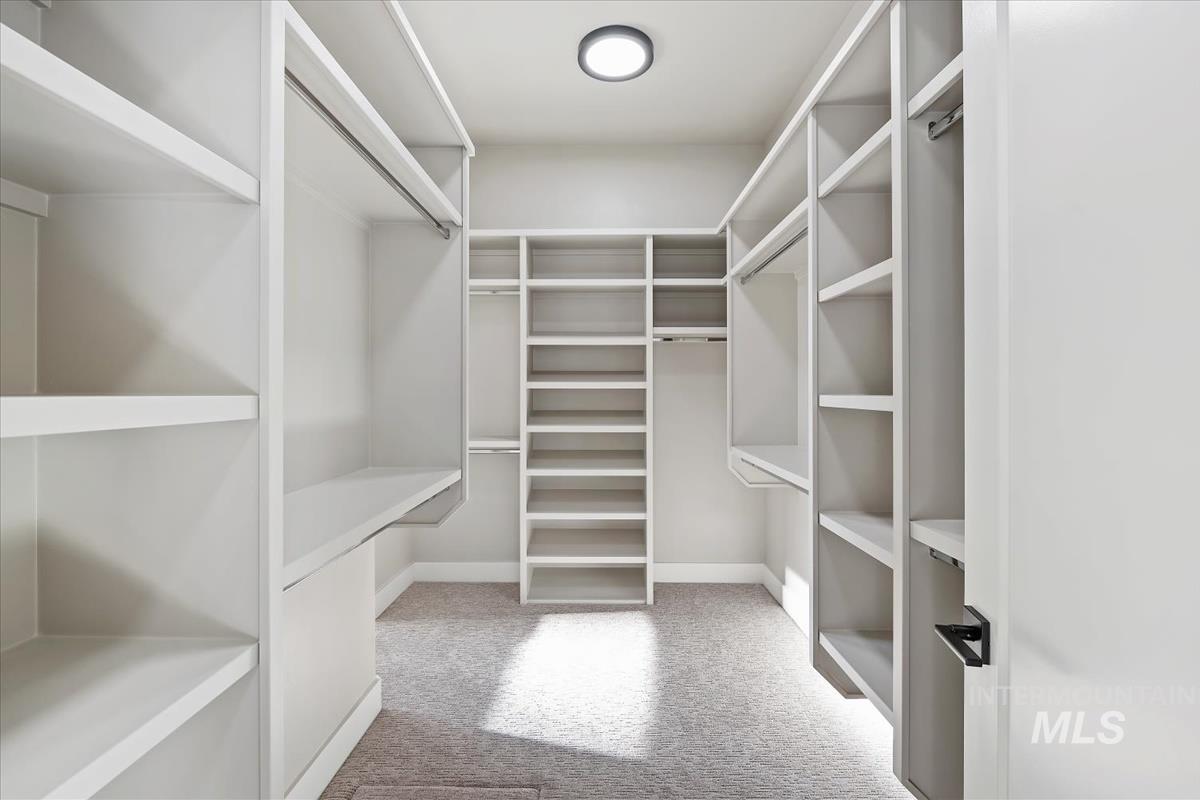 9933 S Peregrine Falcon Ave, Nampa, Idaho 83686, 3 Bedrooms, 2 Bathrooms, Residential For Sale, Price $889,900, 98969656