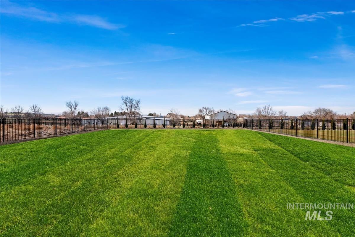 9933 S Peregrine Falcon Ave, Nampa, Idaho 83686, 3 Bedrooms, 2 Bathrooms, Residential For Sale, Price $889,900, 98969656