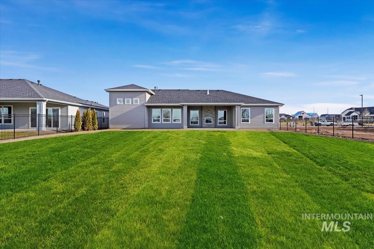 9933 S Peregrine Falcon Ave, Nampa, Idaho 83686, 3 Bedrooms, 2 Bathrooms, Residential For Sale, Price $889,900, 98969656