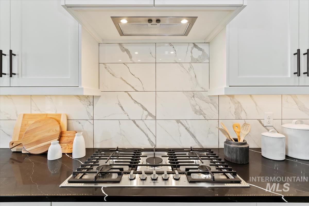 9933 S Peregrine Falcon Ave, Nampa, Idaho 83686, 3 Bedrooms, 2 Bathrooms, Residential For Sale, Price $889,900, 98969656