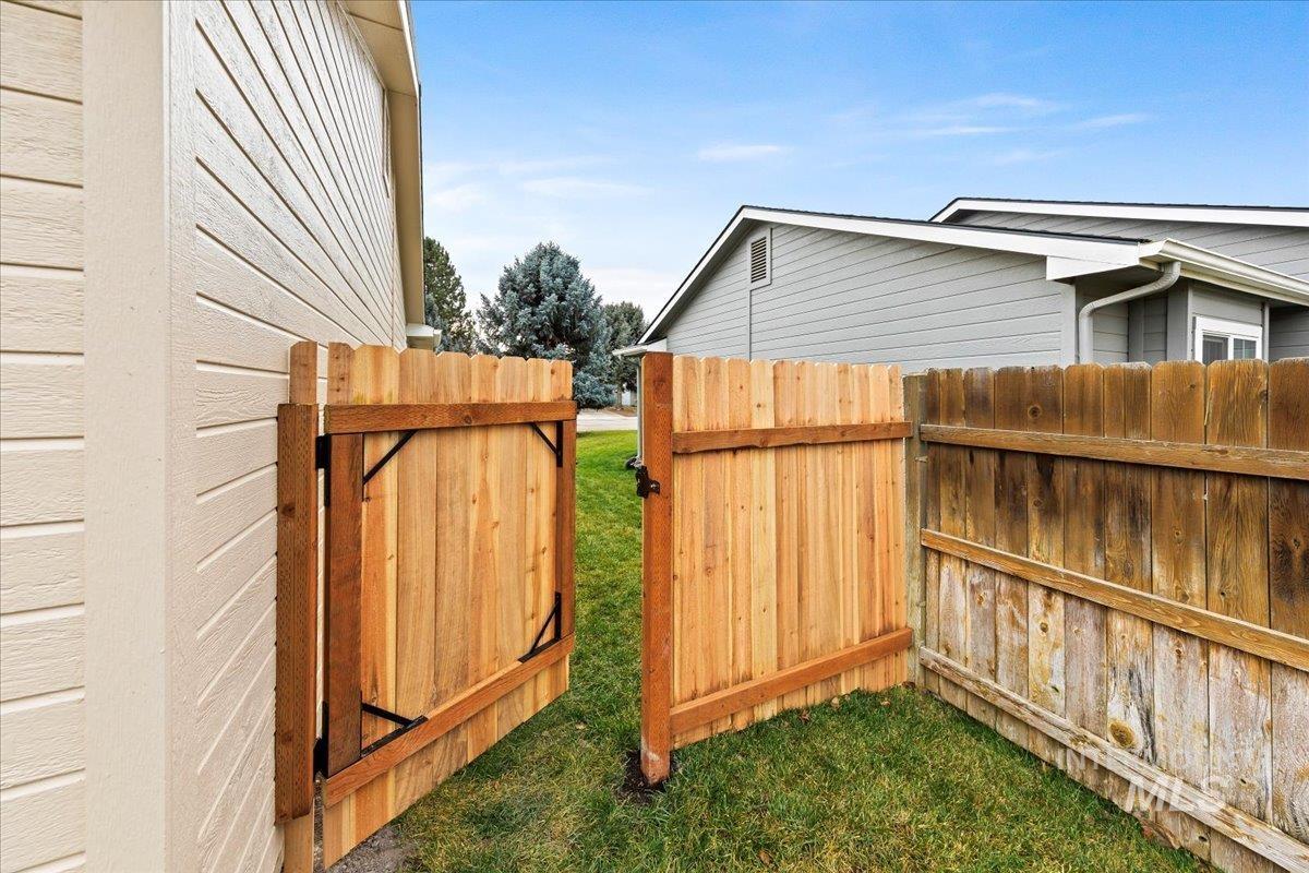 View of BRAND NEW lockable gate!