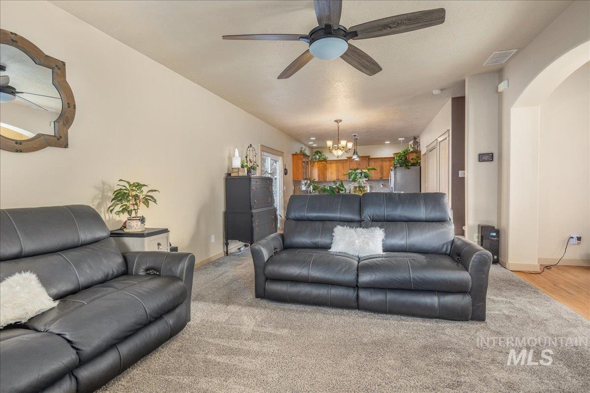 1524 W Loretta St, Meridian, Idaho 83646, 3 Bedrooms, 2.5 Bathrooms, Residential For Sale, Price $528,000, 98969659