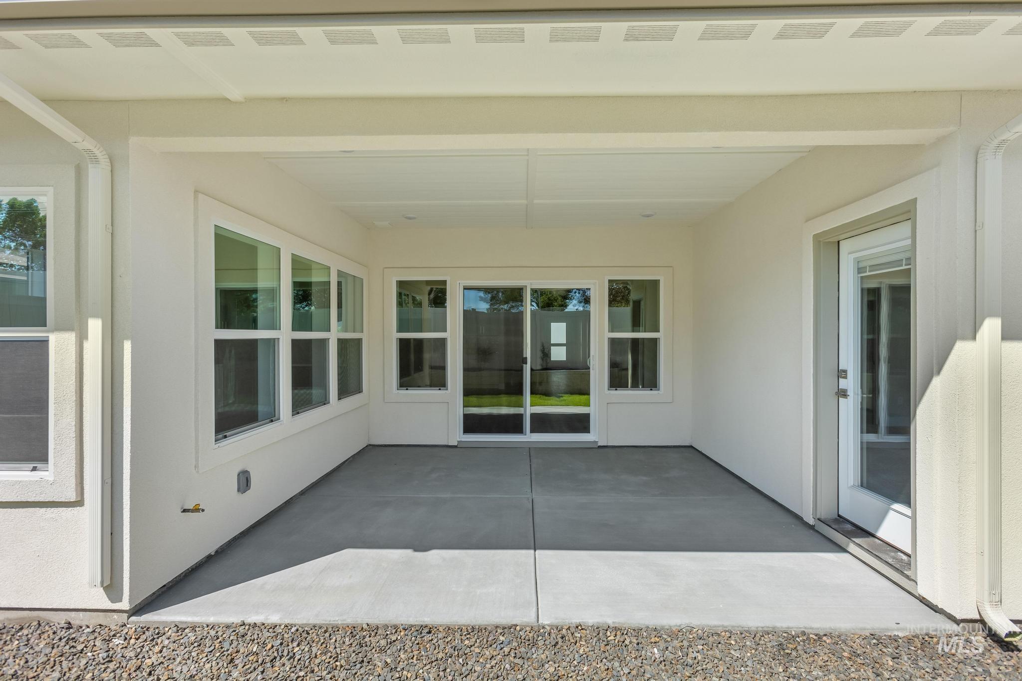 1801 E Grayson St., Meridian, Idaho 83642, 3 Bedrooms, 2 Bathrooms, Residential For Sale, Price $524,900, 98969660