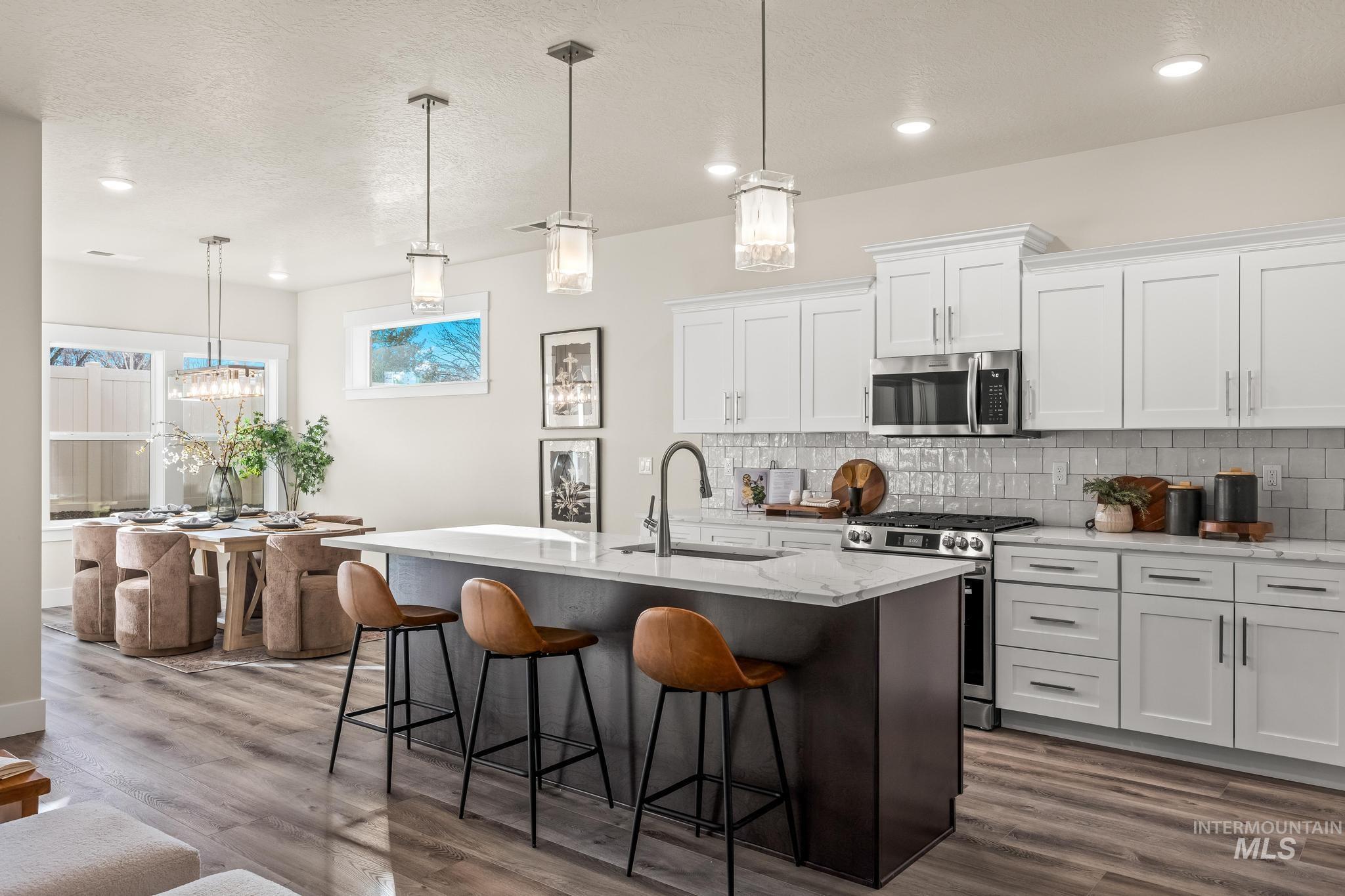 1801 E Grayson St., Meridian, Idaho 83642, 3 Bedrooms, 2 Bathrooms, Residential For Sale, Price $509,900,MLS 98969660