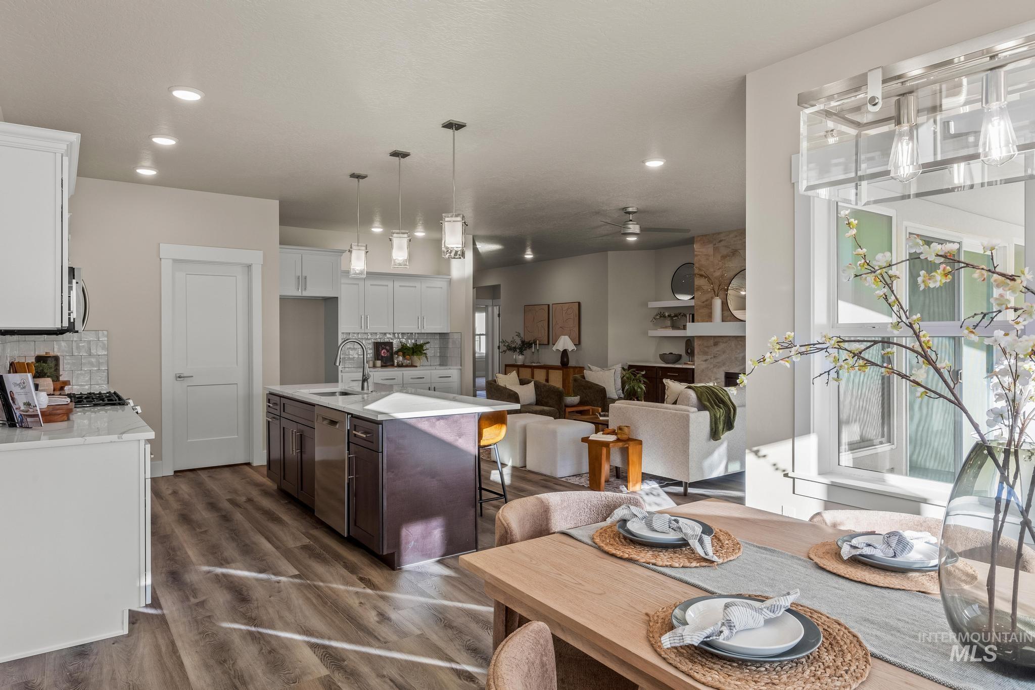 1801 E Grayson St., Meridian, Idaho 83642, 3 Bedrooms, 2 Bathrooms, Residential For Sale, Price $509,900,MLS 98969660