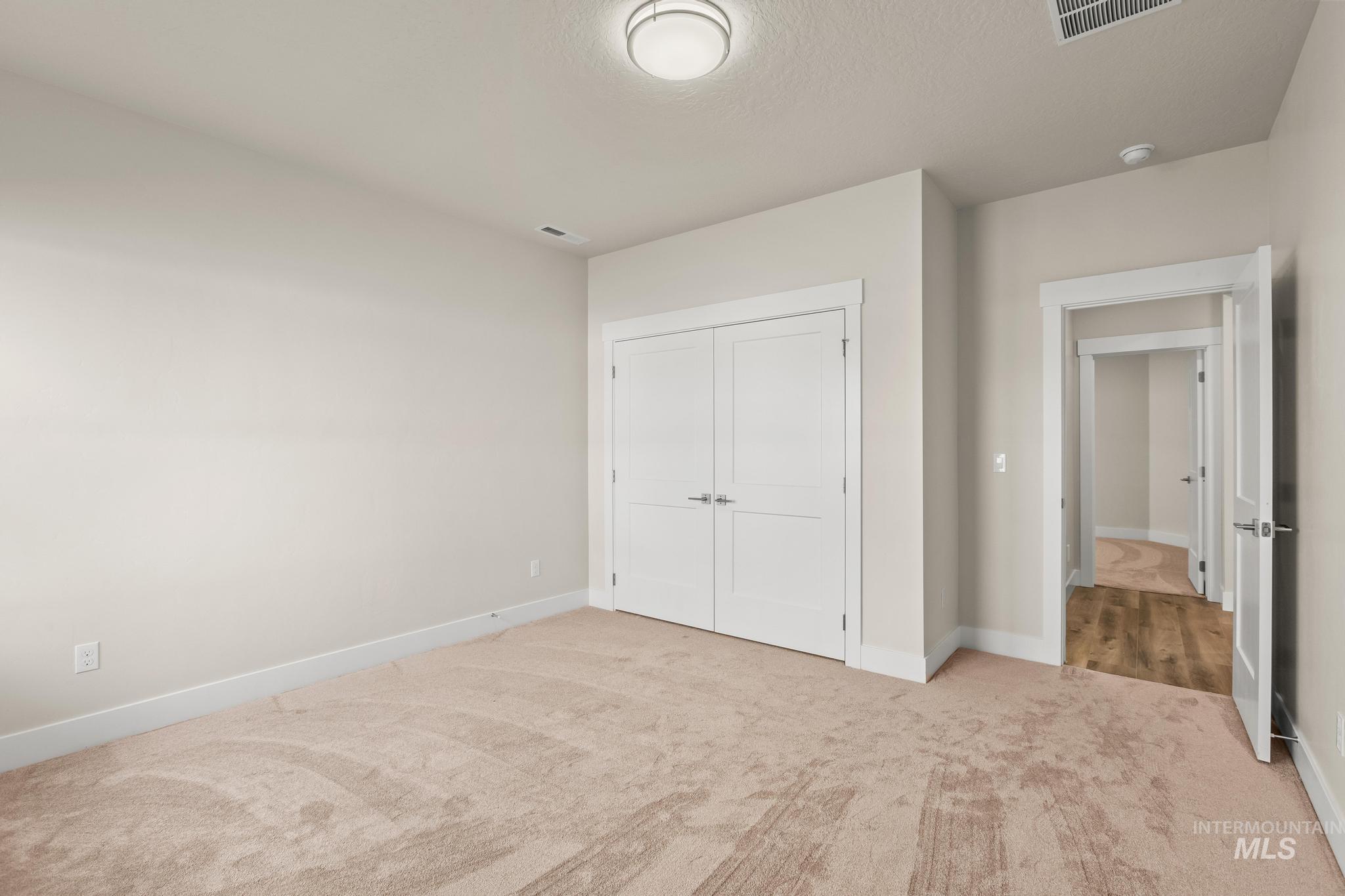 1801 E Grayson St., Meridian, Idaho 83642, 3 Bedrooms, 2 Bathrooms, Residential For Sale, Price $509,900,MLS 98969660