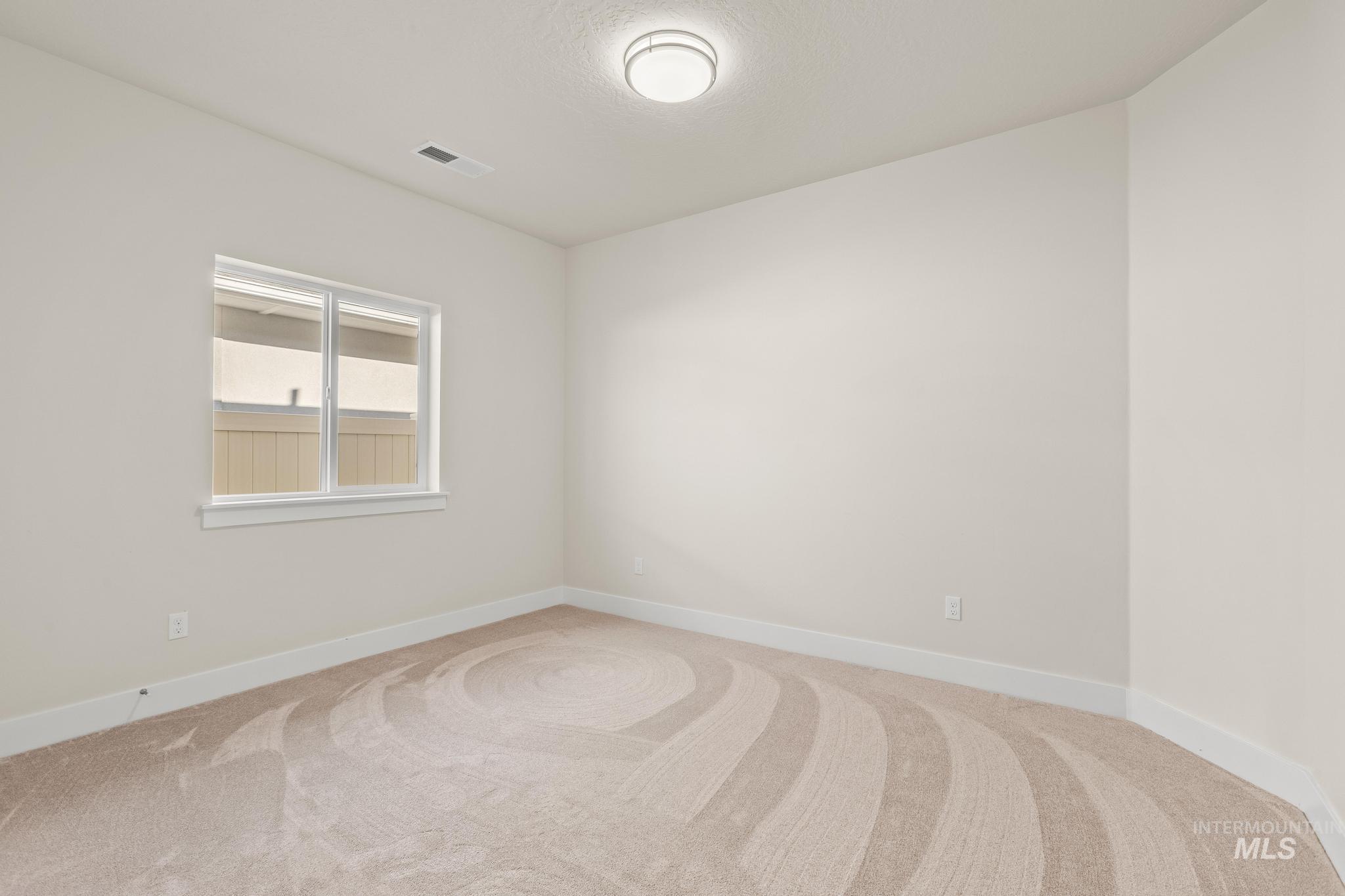 1801 E Grayson St., Meridian, Idaho 83642, 3 Bedrooms, 2 Bathrooms, Residential For Sale, Price $509,900,MLS 98969660