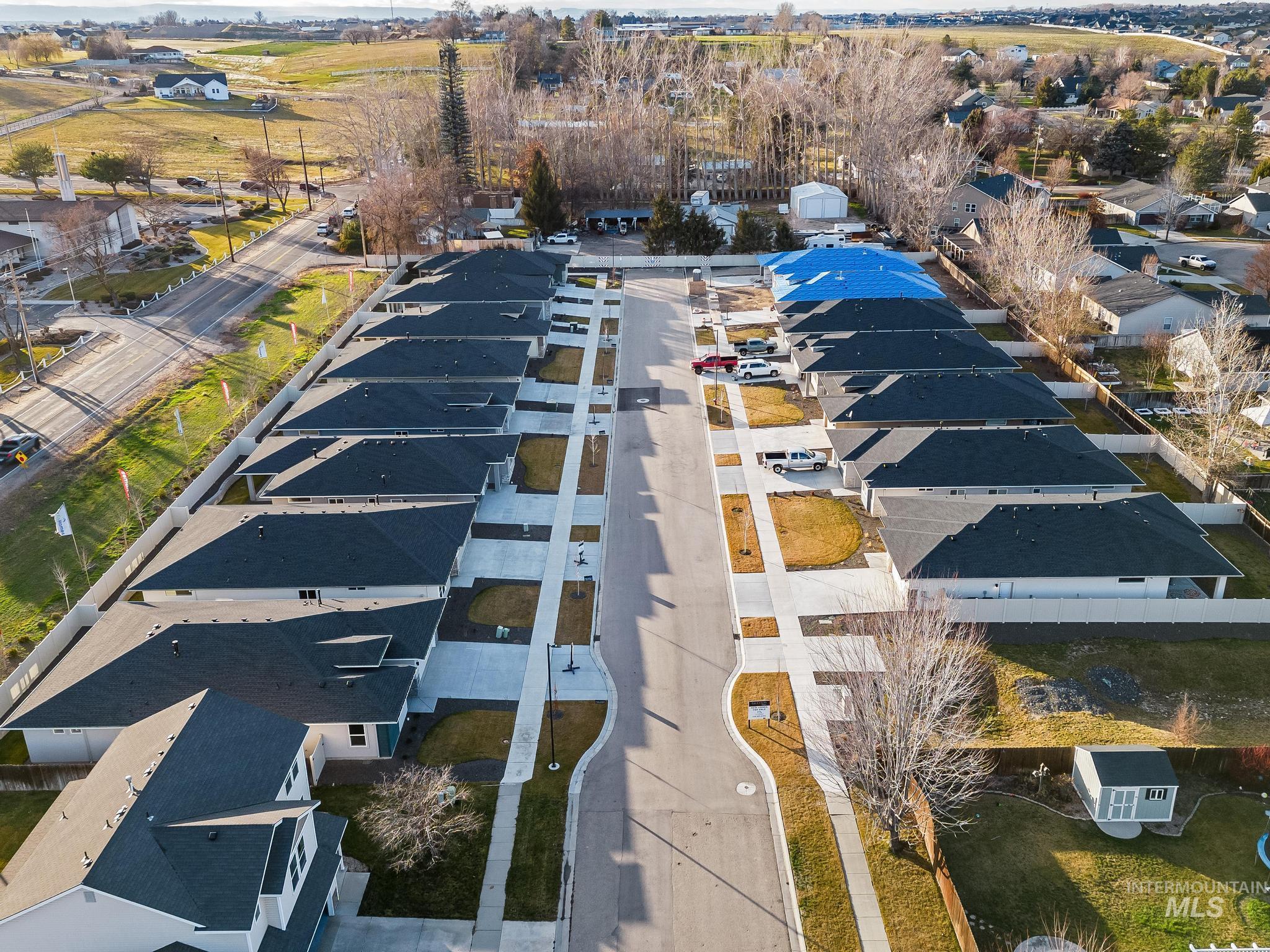 1801 E Grayson St., Meridian, Idaho 83642, 3 Bedrooms, 2 Bathrooms, Residential For Sale, Price $509,900,MLS 98969660