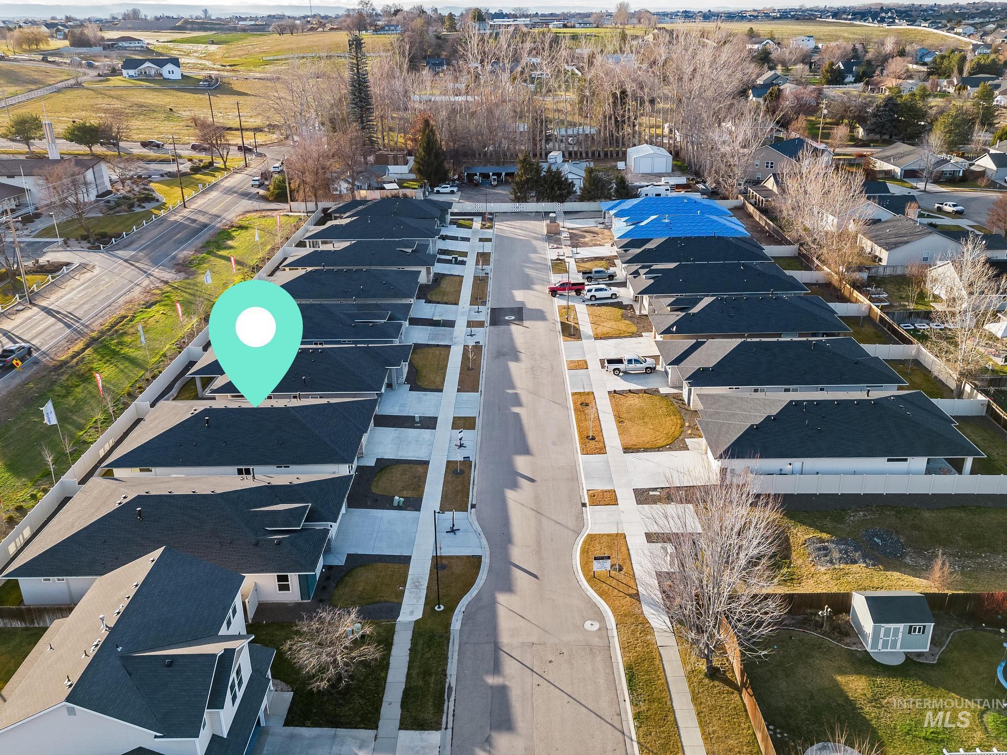 1801 E Grayson St., Meridian, Idaho 83642, 3 Bedrooms, 2 Bathrooms, Residential For Sale, Price $509,900,MLS 98969660