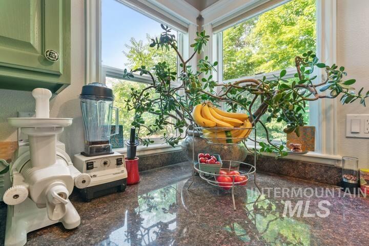 Sitting room featuring a textured wall
