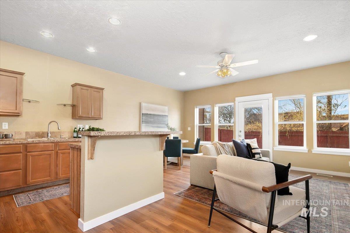 1043 N Clithero Drive, Boise, Idaho 83703, 3 Bedrooms, 2.5 Bathrooms, Residential For Sale, Price $429,900, 98969665