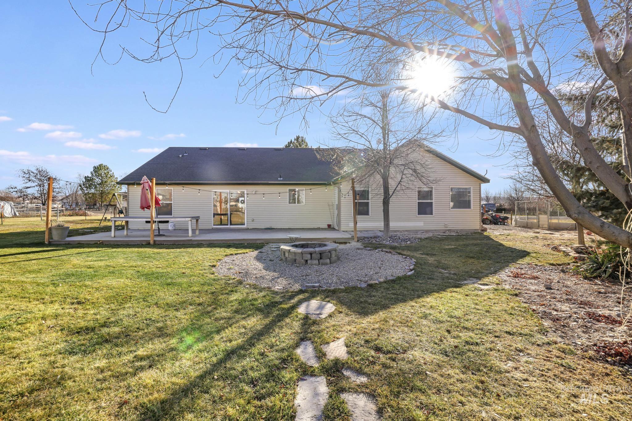 3480 E 3180 N, Kimberly, Idaho 83341, 3 Bedrooms, 2 Bathrooms, Residential For Sale, Price $559,000, 98969674