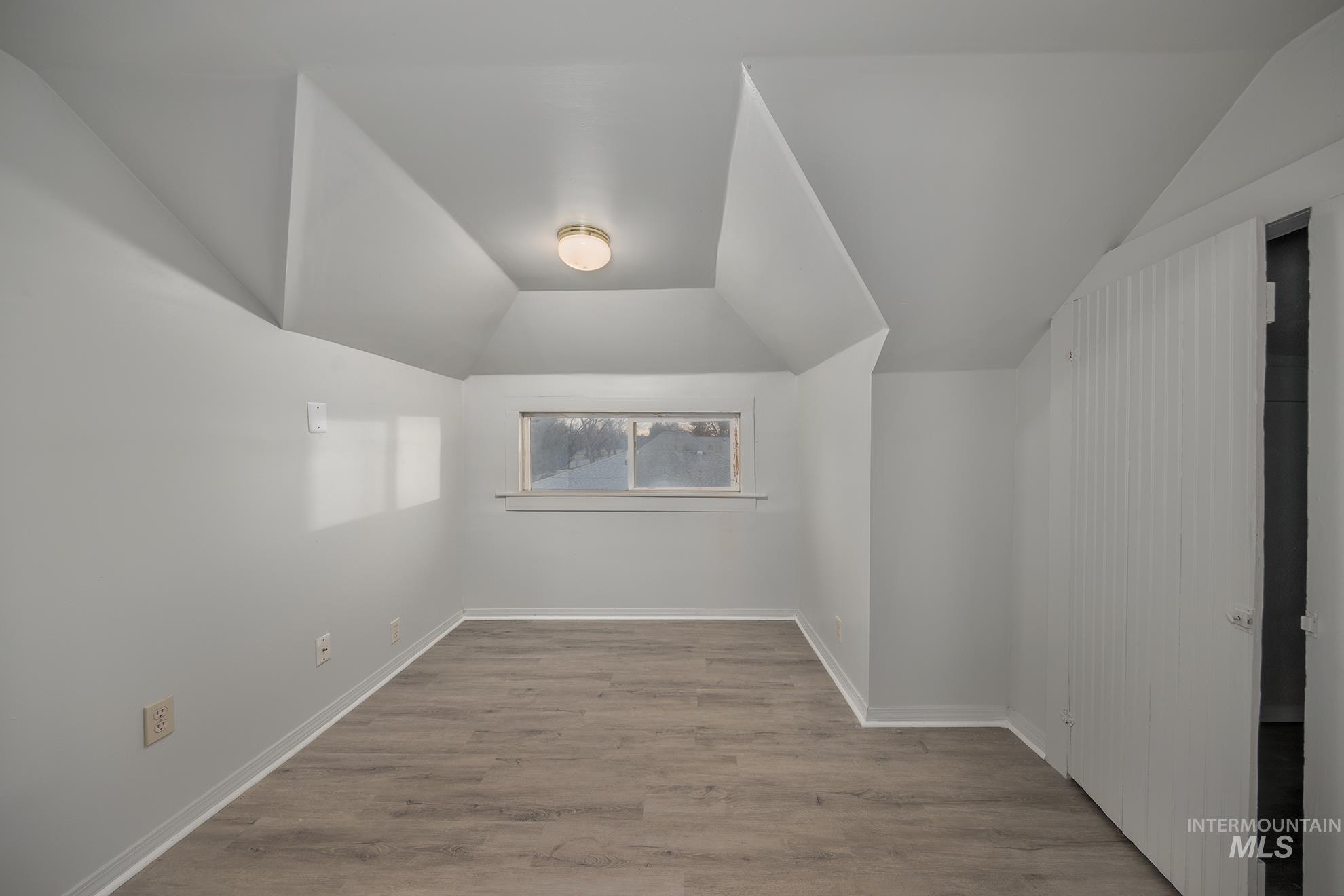 223 W Blvd, New Plymouth, Idaho 83655, 6 Bedrooms, 2 Bathrooms, Residential For Sale, Price $399,000, 98969677