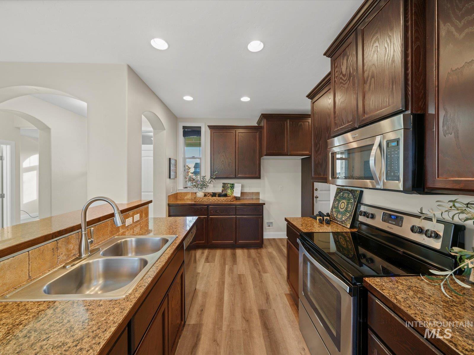 4902 W Torana St, Meridian, Idaho 83646, 3 Bedrooms, 2.5 Bathrooms, Residential For Sale, Price $539,900, 98969679