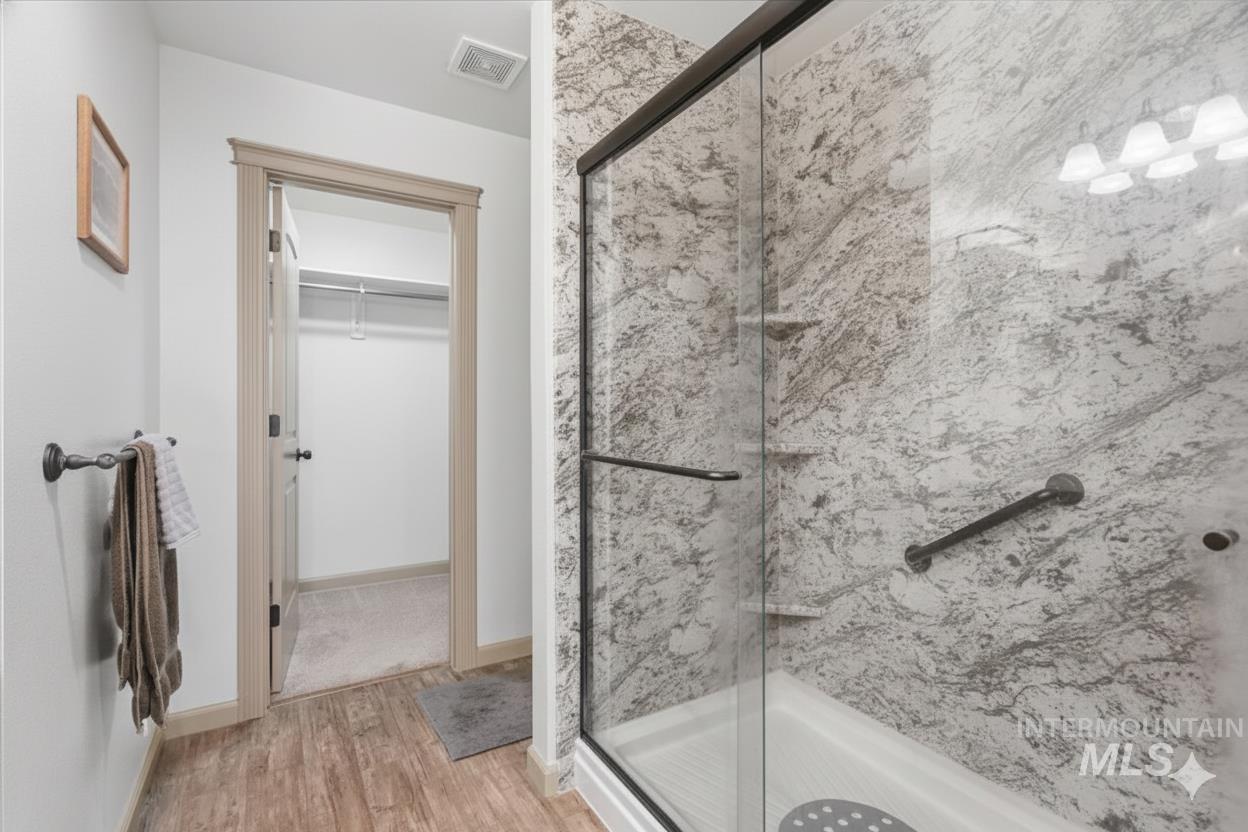 679 N Shadowfox Place, Eagle, Idaho 83616, 3 Bedrooms, 2.5 Bathrooms, Residential For Sale, Price $429,000,MLS 98969684