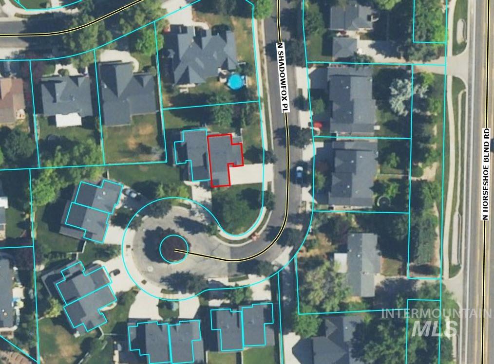 679 N Shadowfox Place, Eagle, Idaho 83616, 3 Bedrooms, 2.5 Bathrooms, Residential For Sale, Price $440,000,MLS 98969684