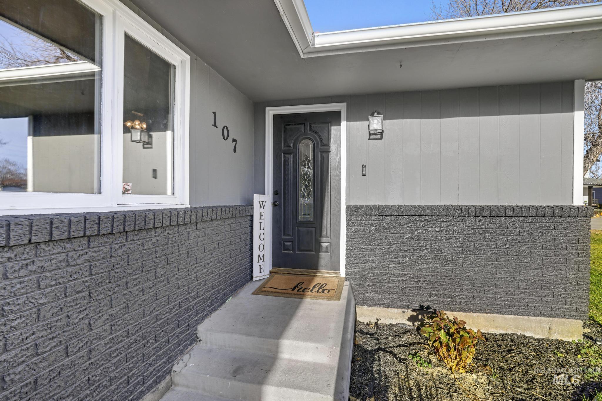 107 Rainbow Circle, Buhl, Idaho 83316, 3 Bedrooms, 2 Bathrooms, Residential For Sale, Price $345,000, 98969685