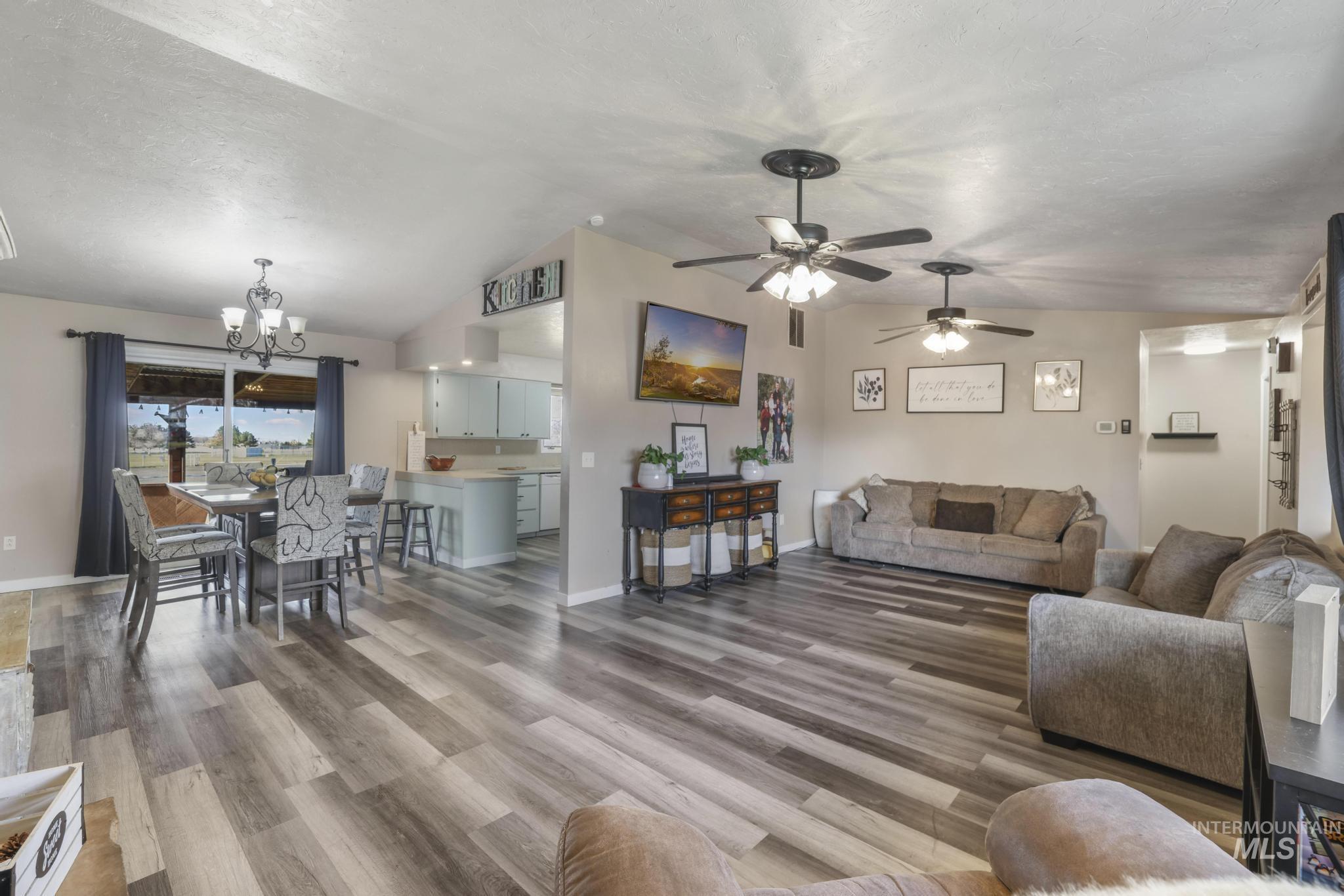 107 Rainbow Circle, Buhl, Idaho 83316, 3 Bedrooms, 2 Bathrooms, Residential For Sale, Price $345,000, 98969685