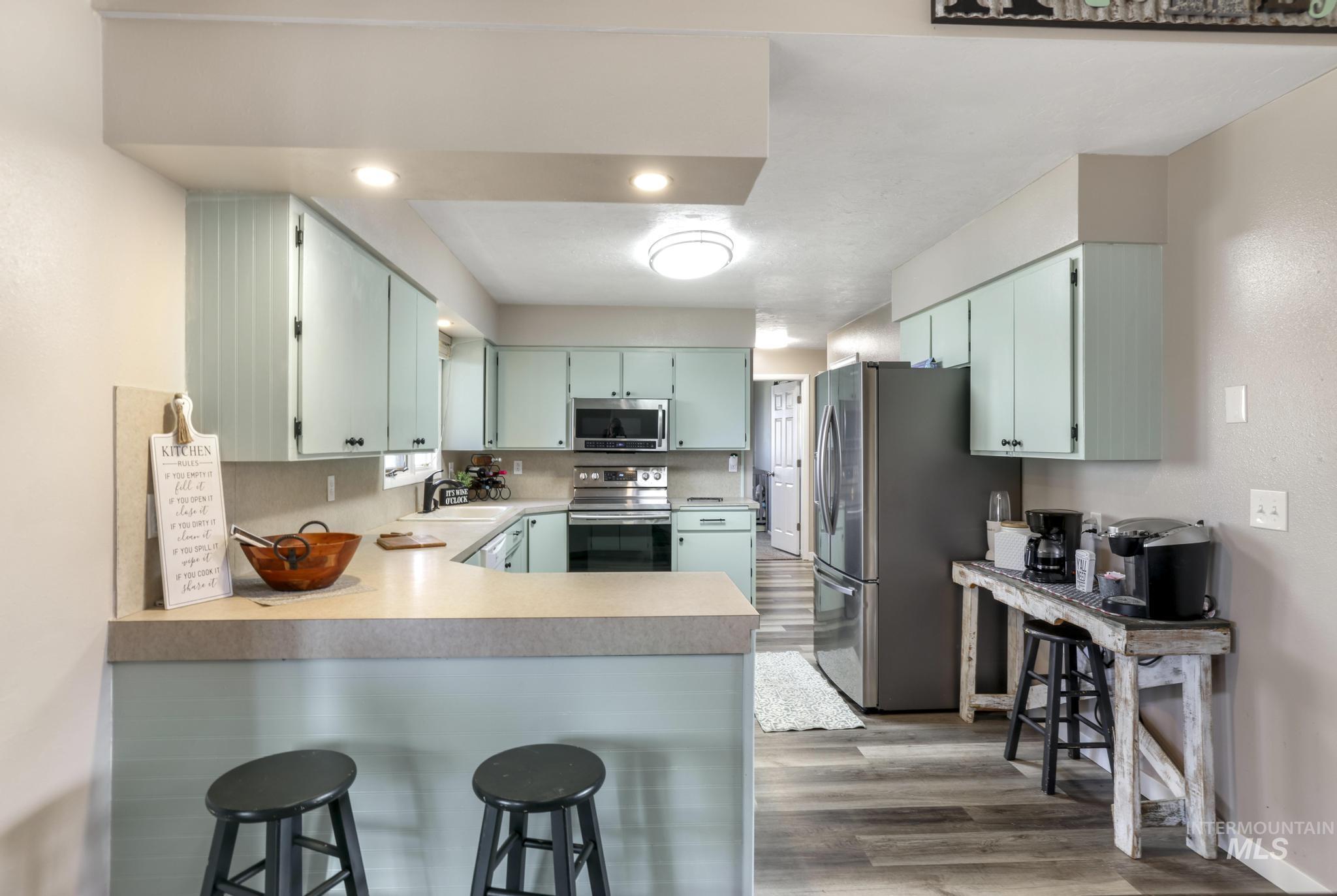 107 Rainbow Circle, Buhl, Idaho 83316, 3 Bedrooms, 2 Bathrooms, Residential For Sale, Price $345,000, 98969685