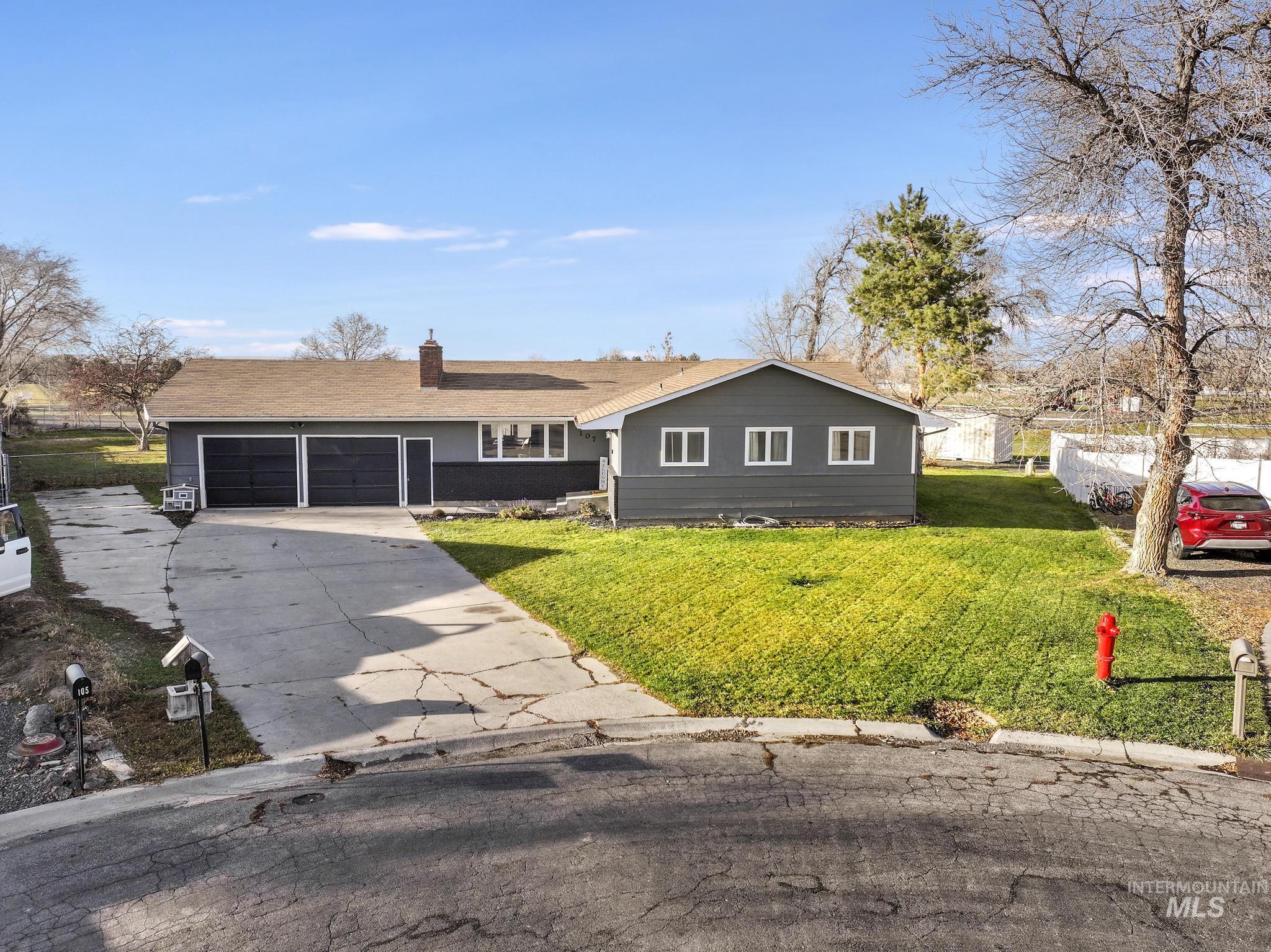 107 Rainbow Circle, Buhl, Idaho 83316, 3 Bedrooms, 2 Bathrooms, Residential For Sale, Price $345,000, 98969685