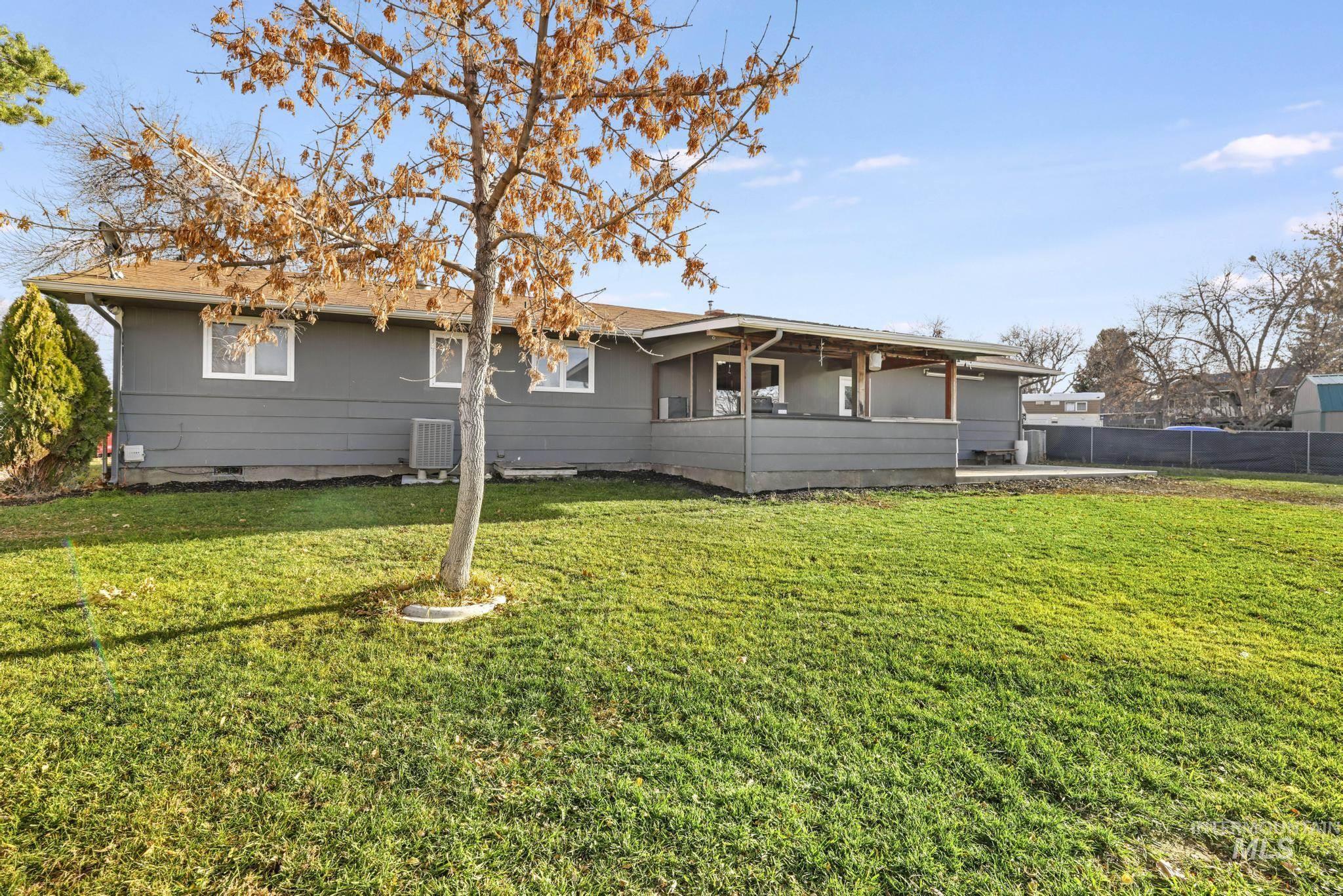 107 Rainbow Circle, Buhl, Idaho 83316, 3 Bedrooms, 2 Bathrooms, Residential For Sale, Price $345,000, 98969685