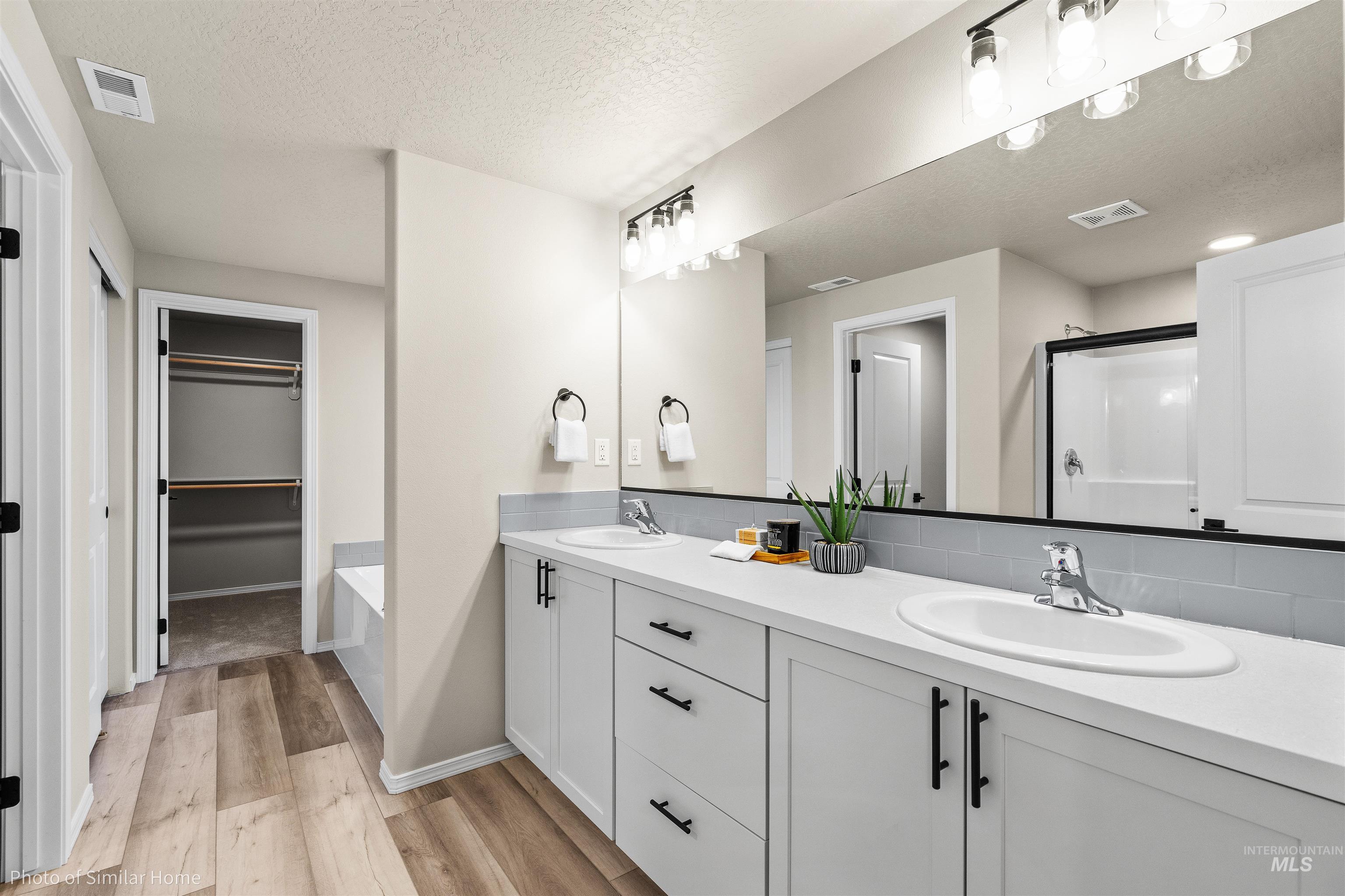 TBD E Misty Falls St., Kuna, Idaho 83634, 4 Bedrooms, 2.5 Bathrooms, Residential For Sale, Price $449,990,MLS 98969691