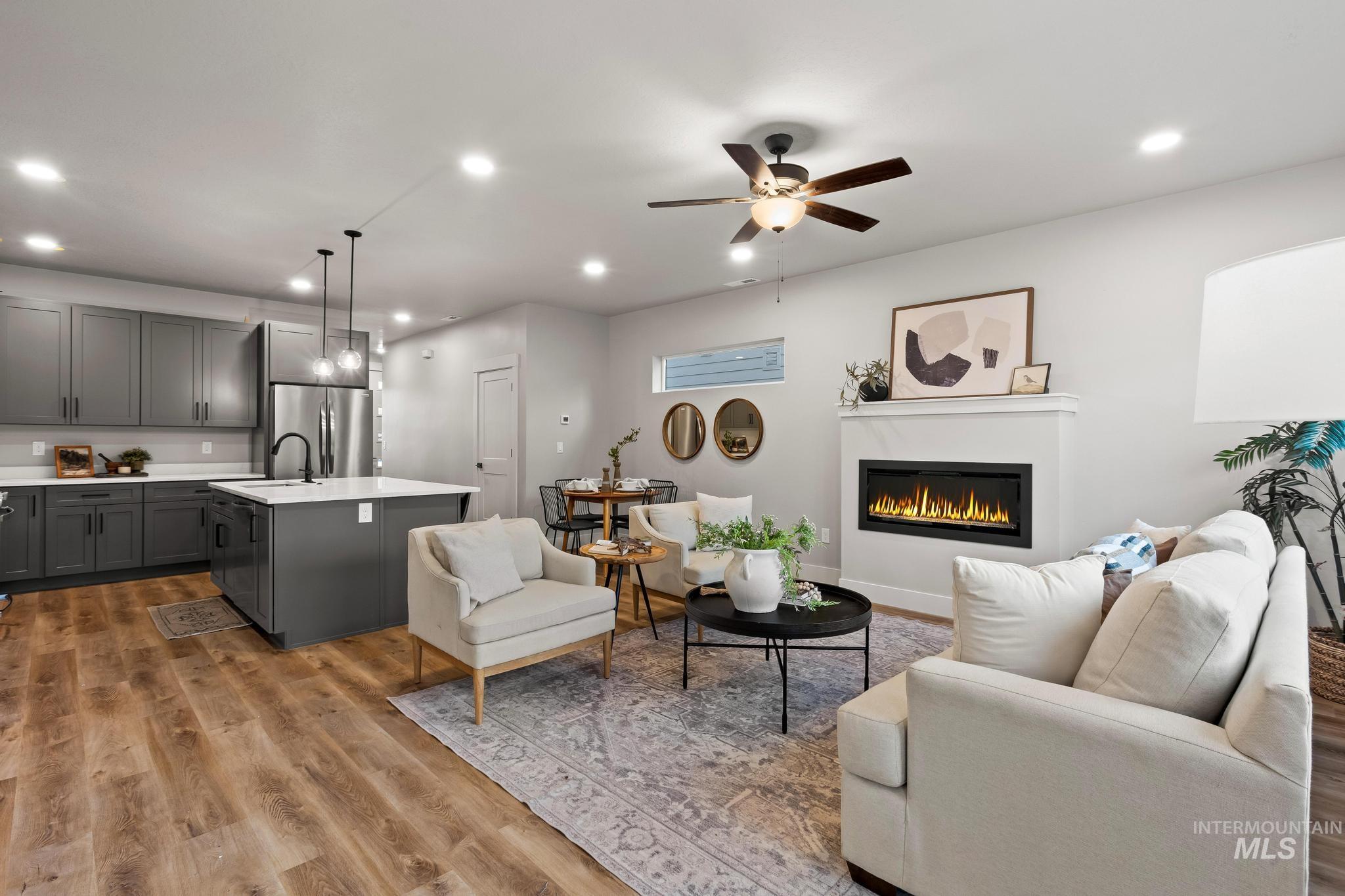 2101 S Pacific St, Boise, Idaho 83705, 4 Bedrooms, 3 Bathrooms, Residential For Sale, Price $589,000,MLS 98969695