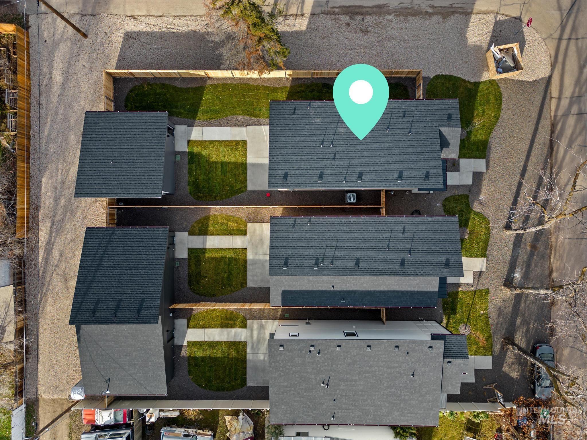 2101 S Pacific St, Boise, Idaho 83705, 4 Bedrooms, 3 Bathrooms, Residential For Sale, Price $589,000,MLS 98969695