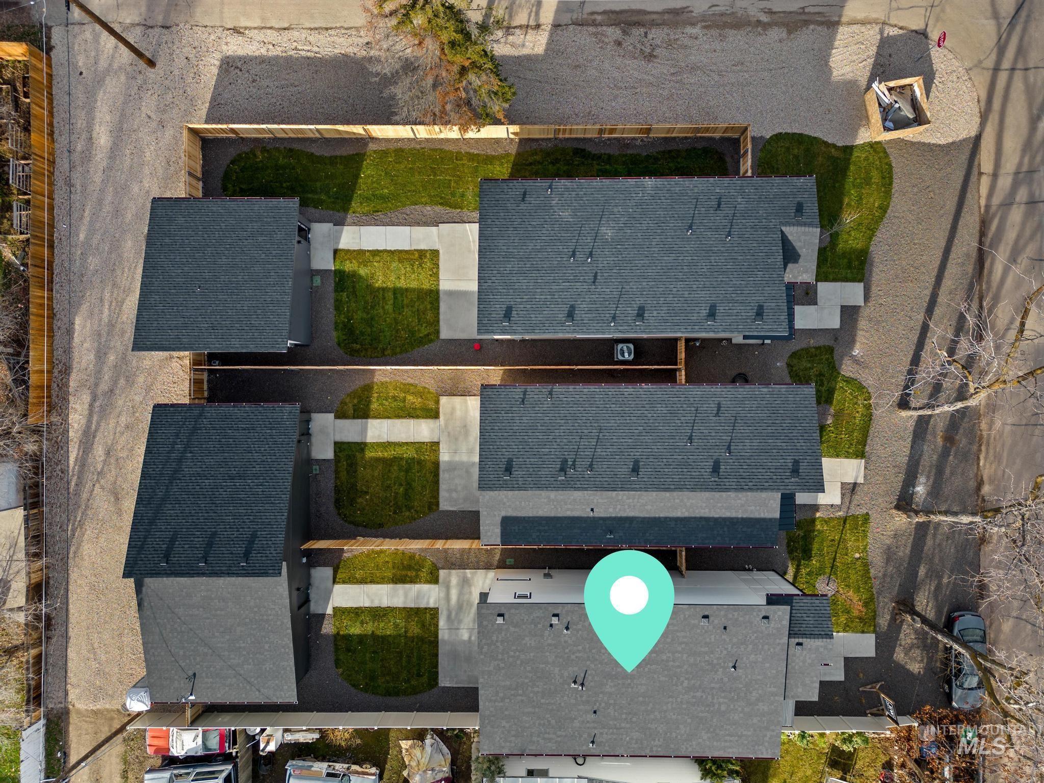 2111 S Pacific St, Boise, Idaho 83705, 4 Bedrooms, 3 Bathrooms, Residential For Sale, Price $572,500,MLS 98969697