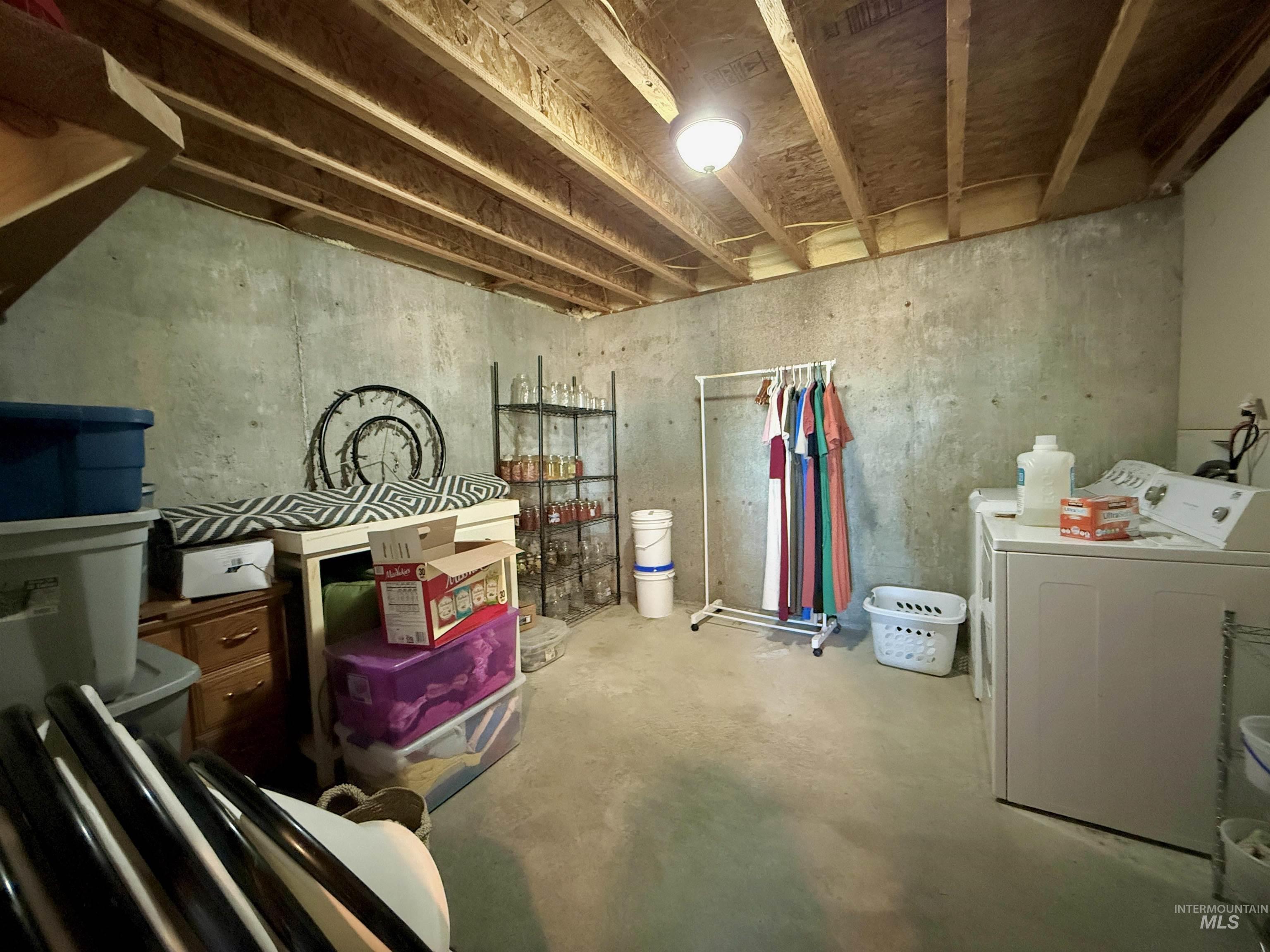 862 Whitetail Drive, Grangeville, Idaho 83530, 4 Bedrooms, 2 Bathrooms, Residential For Sale, Price $749,000, 98969698