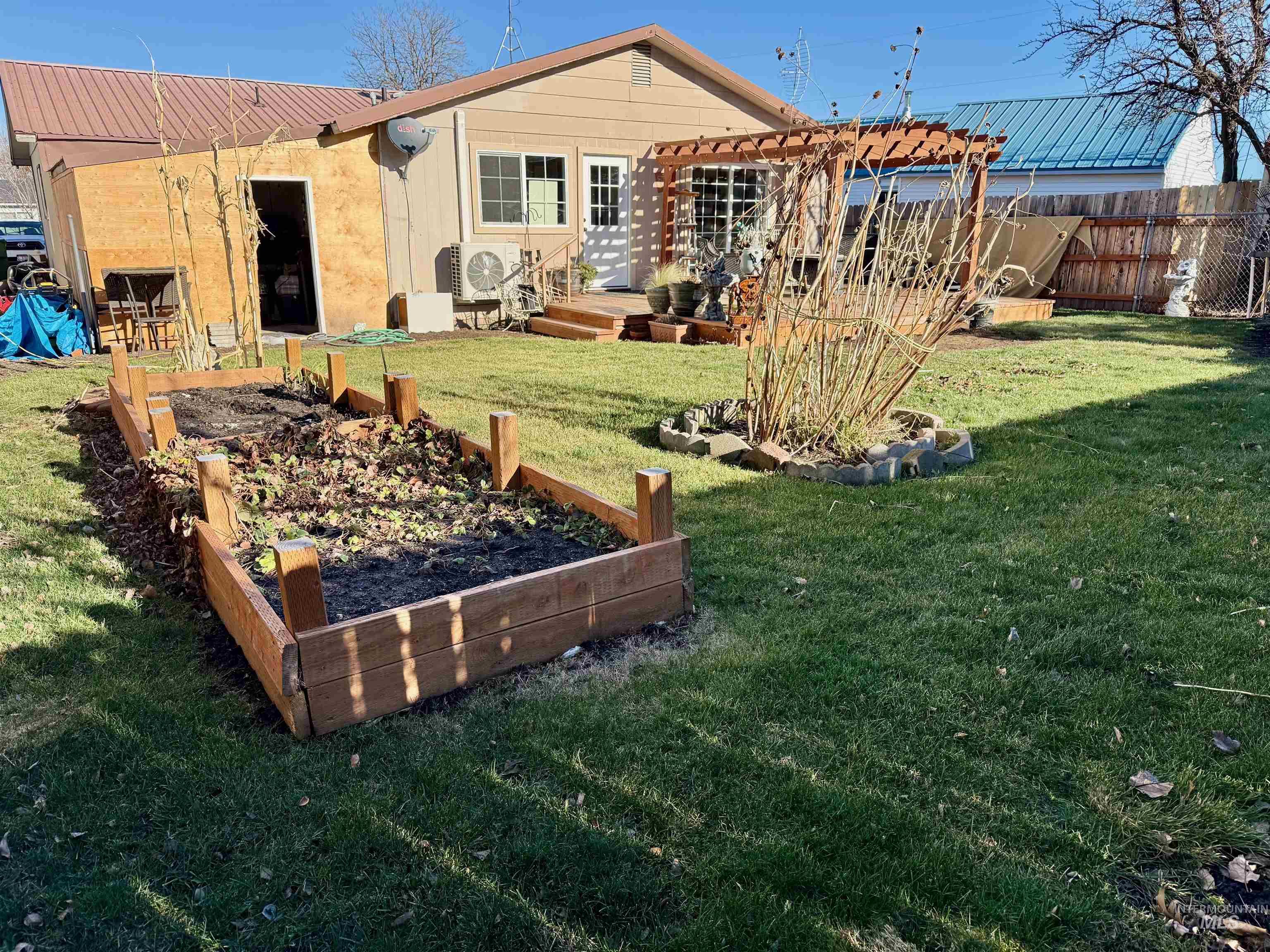 226 E South 6th Street, Grangeville, Idaho 83530, 2 Bedrooms, 2 Bathrooms, Residential For Sale, Price $305,000,MLS 98969699