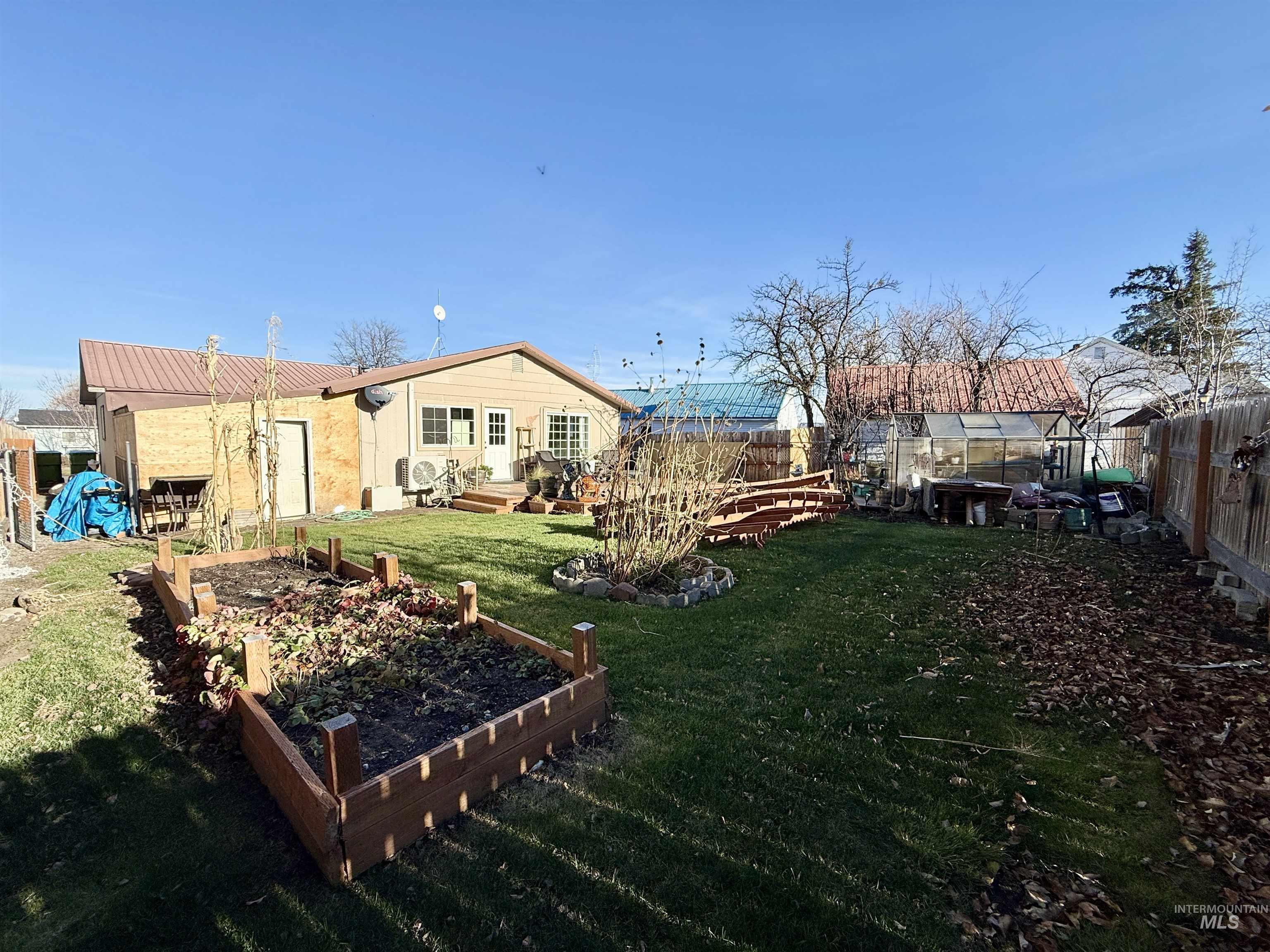 226 E South 6th Street, Grangeville, Idaho 83530, 2 Bedrooms, 2 Bathrooms, Residential For Sale, Price $305,000, 98969699